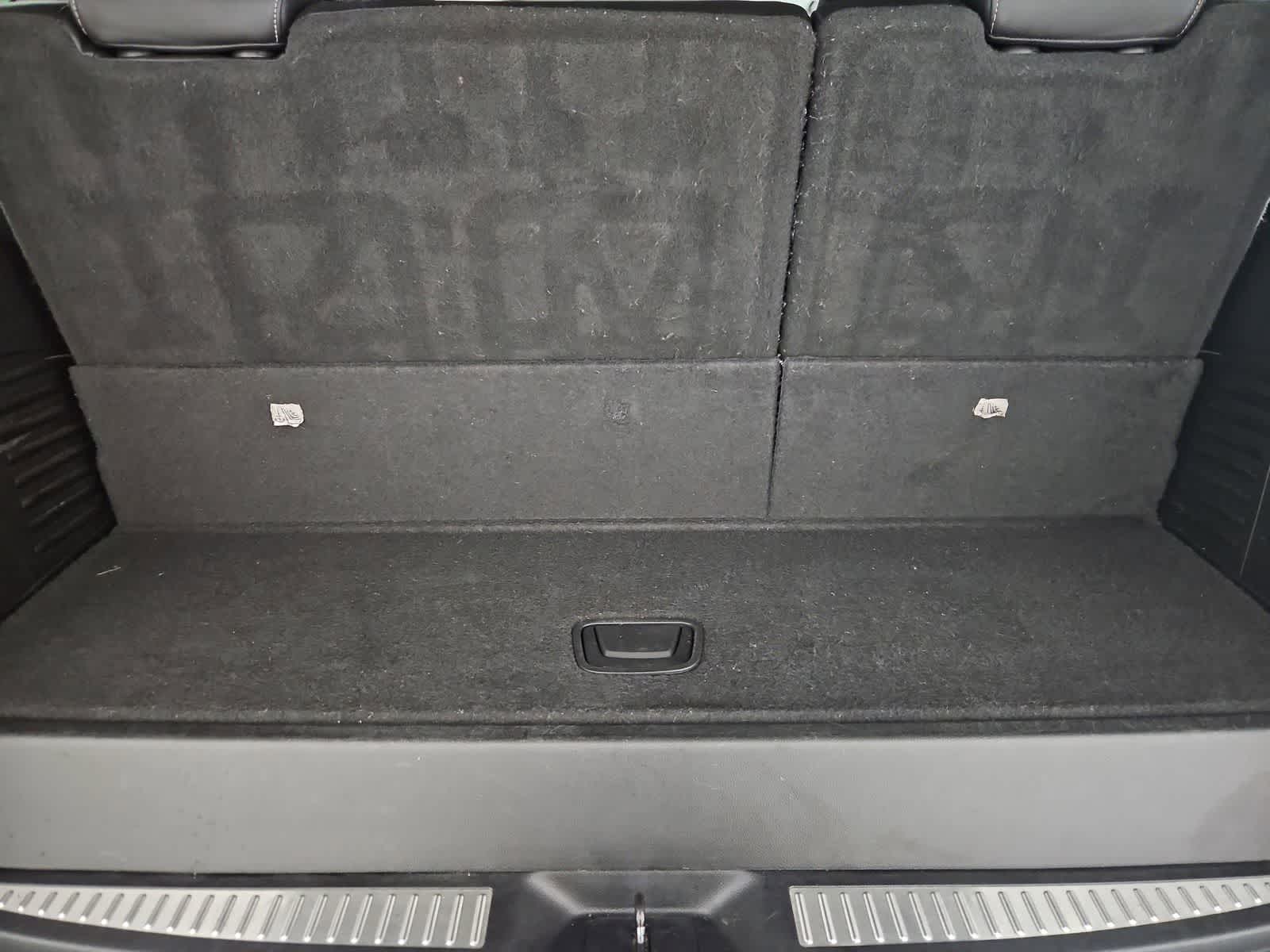 Thumbnail: 2018 Chevrolet Tahoe - 35