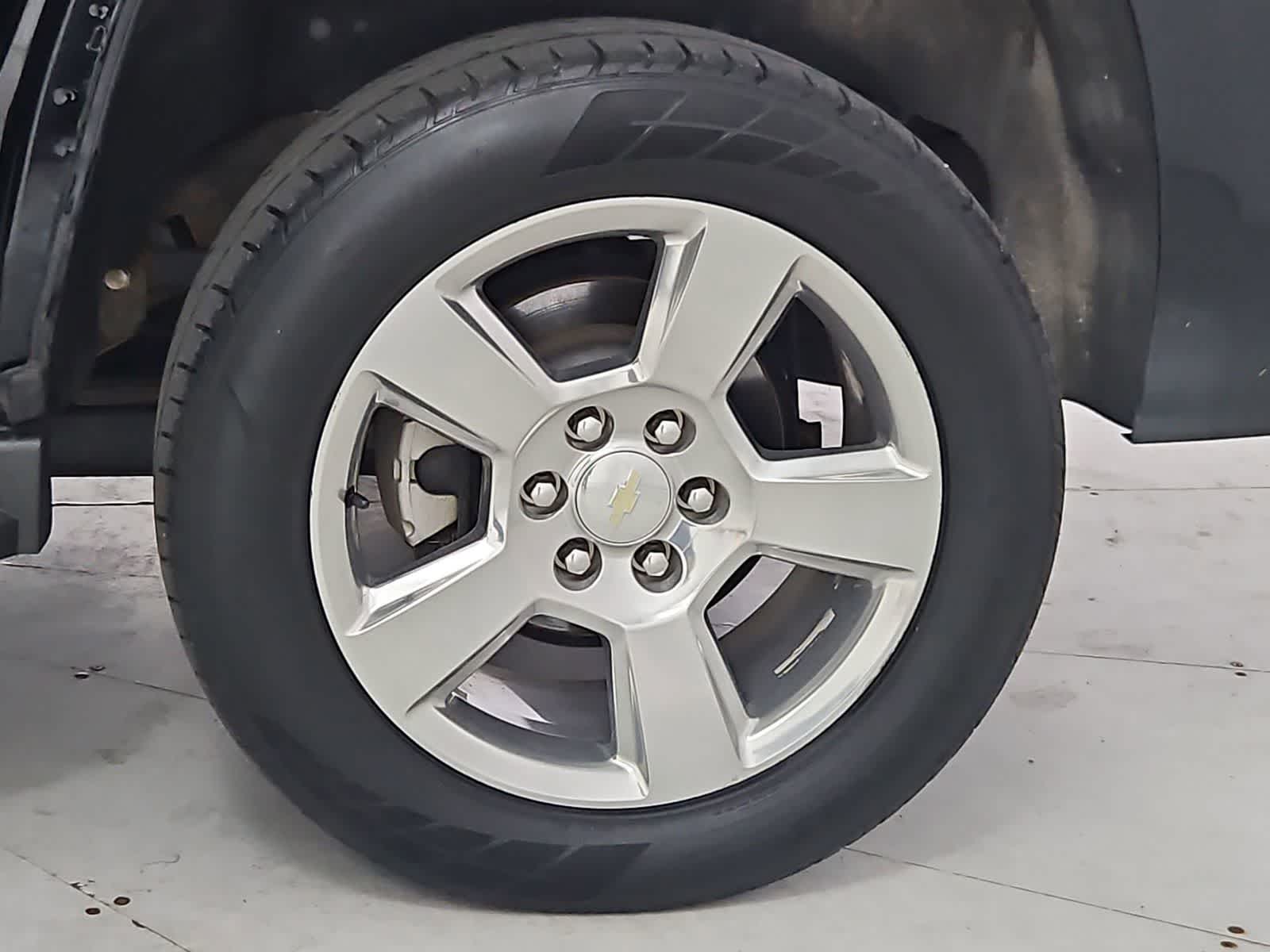 Thumbnail: 2018 Chevrolet Tahoe - 13