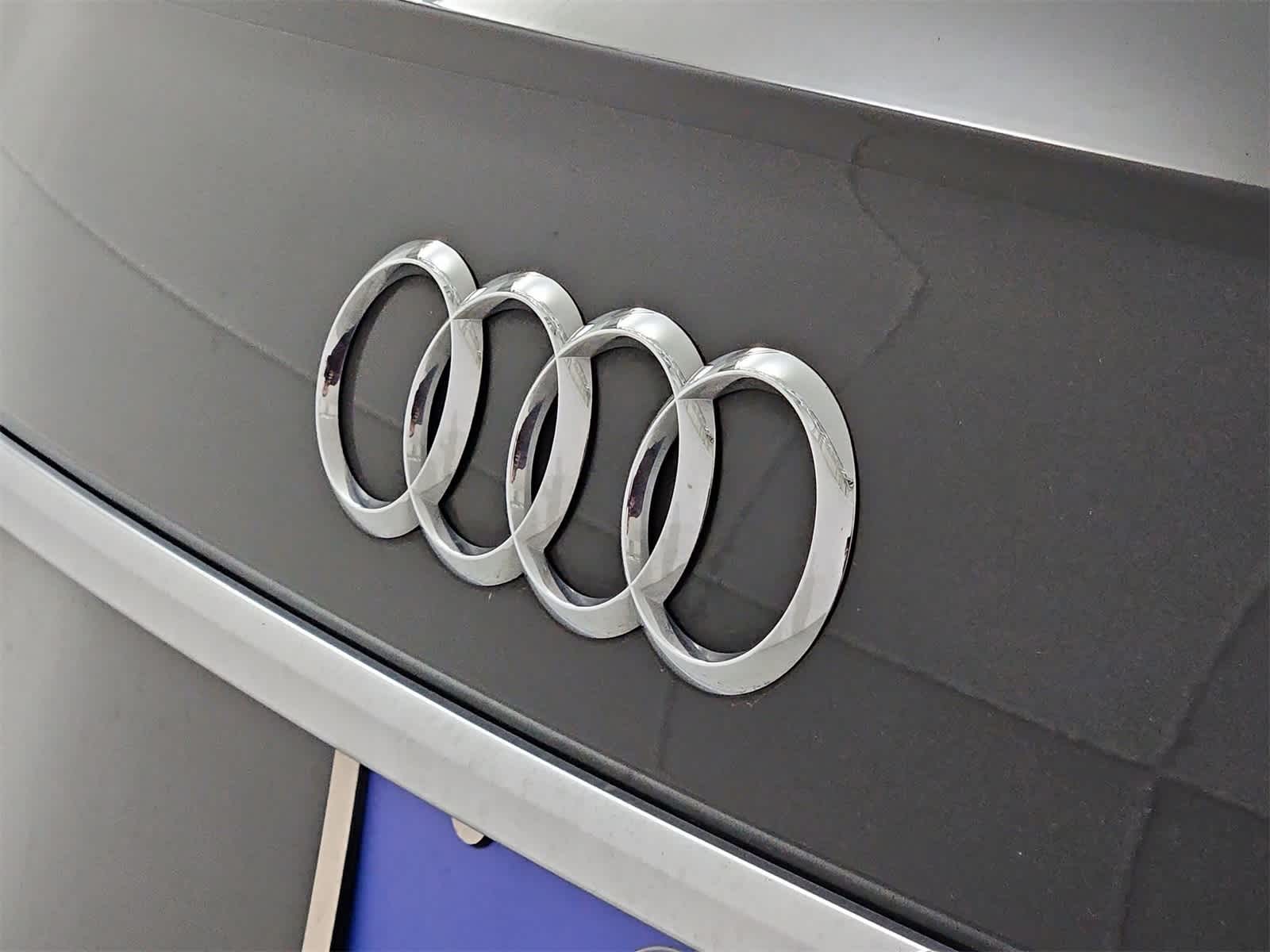 Thumbnail: 2022 Audi Q5 - 11