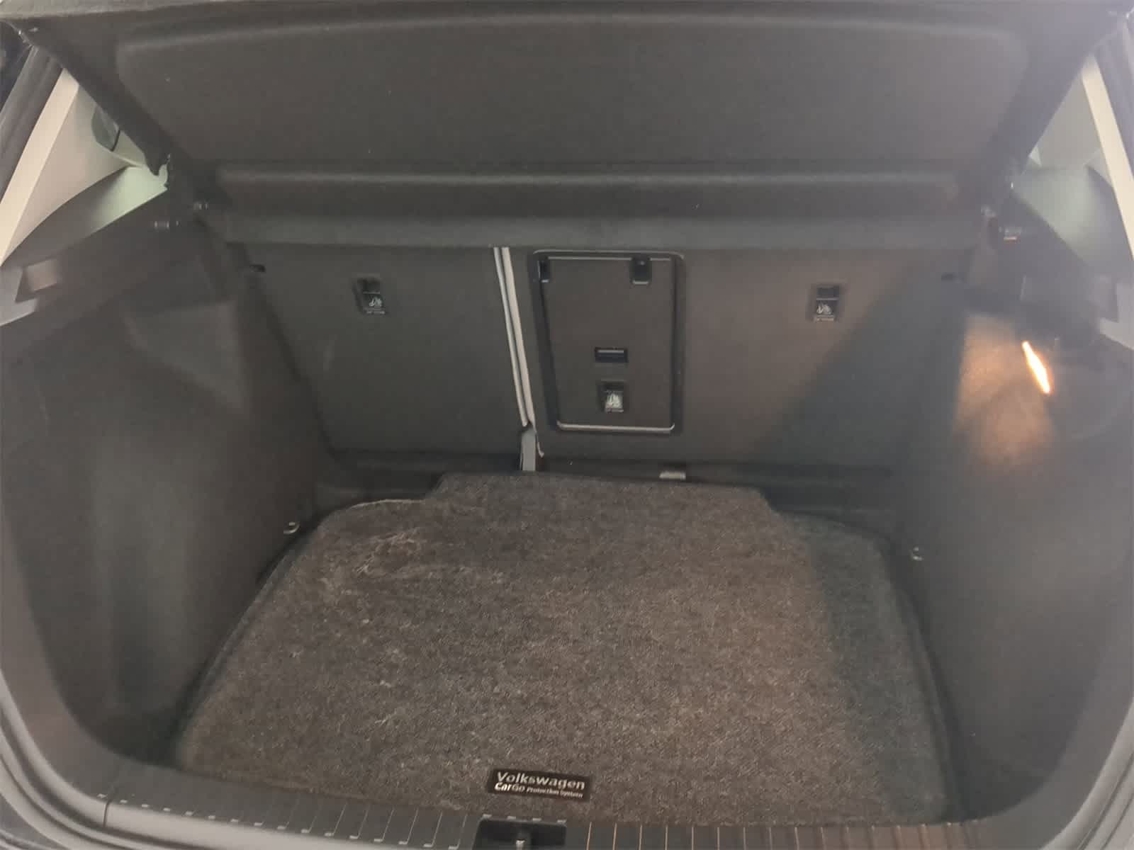 Thumbnail: 2023 Volkswagen Taos - 33