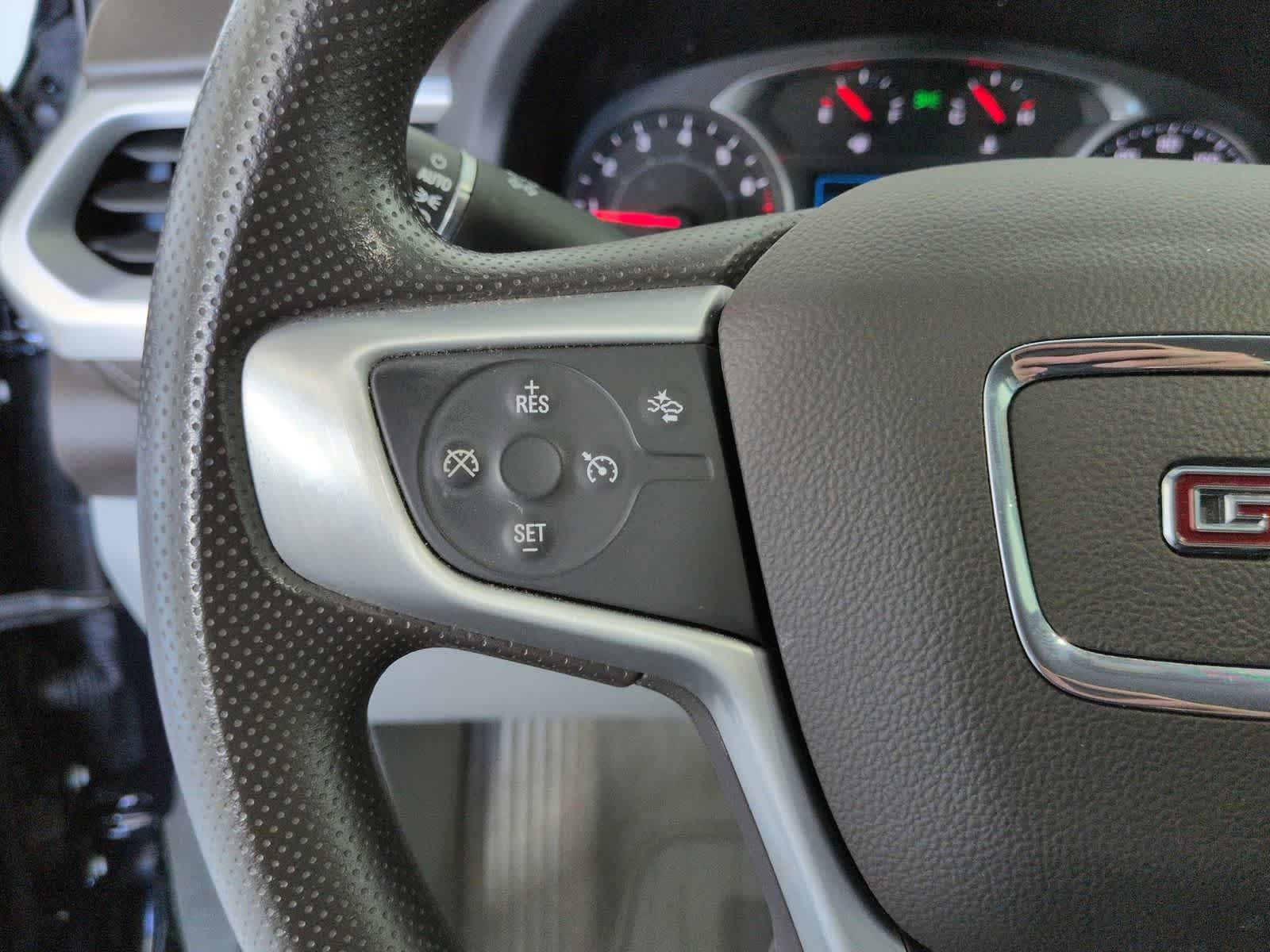 Thumbnail: 2022 GMC Acadia - 23