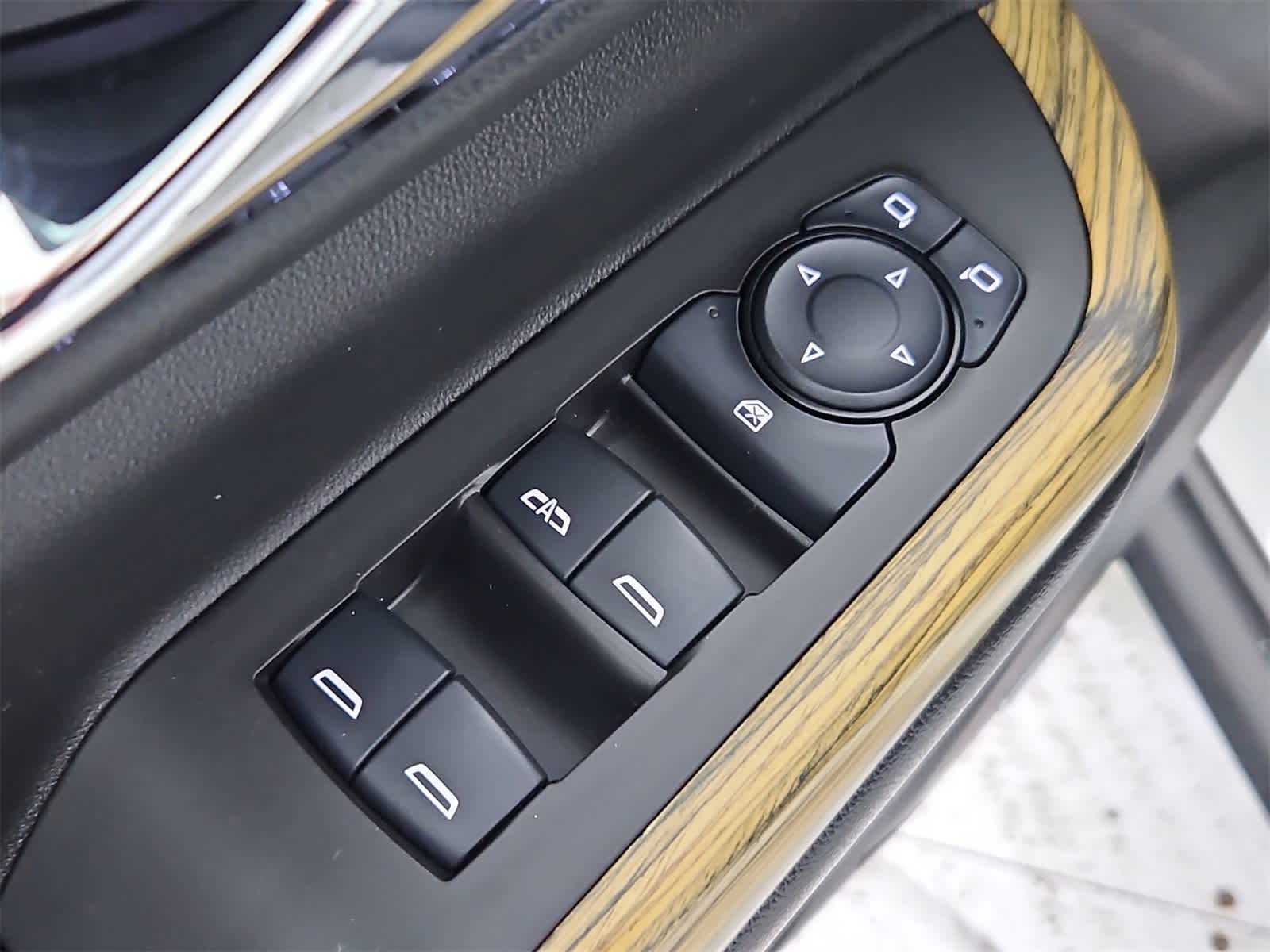 Thumbnail: 2017 GMC Acadia - 17