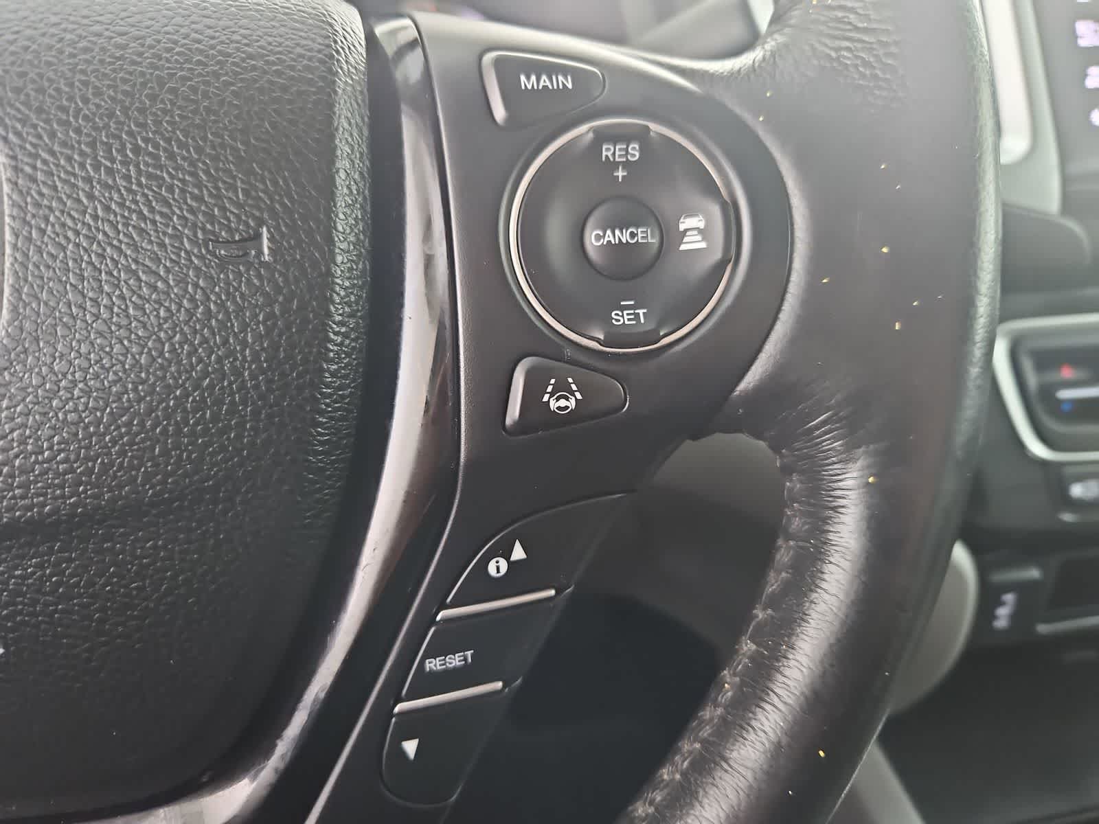 Thumbnail: 2019 Honda Ridgeline - 25