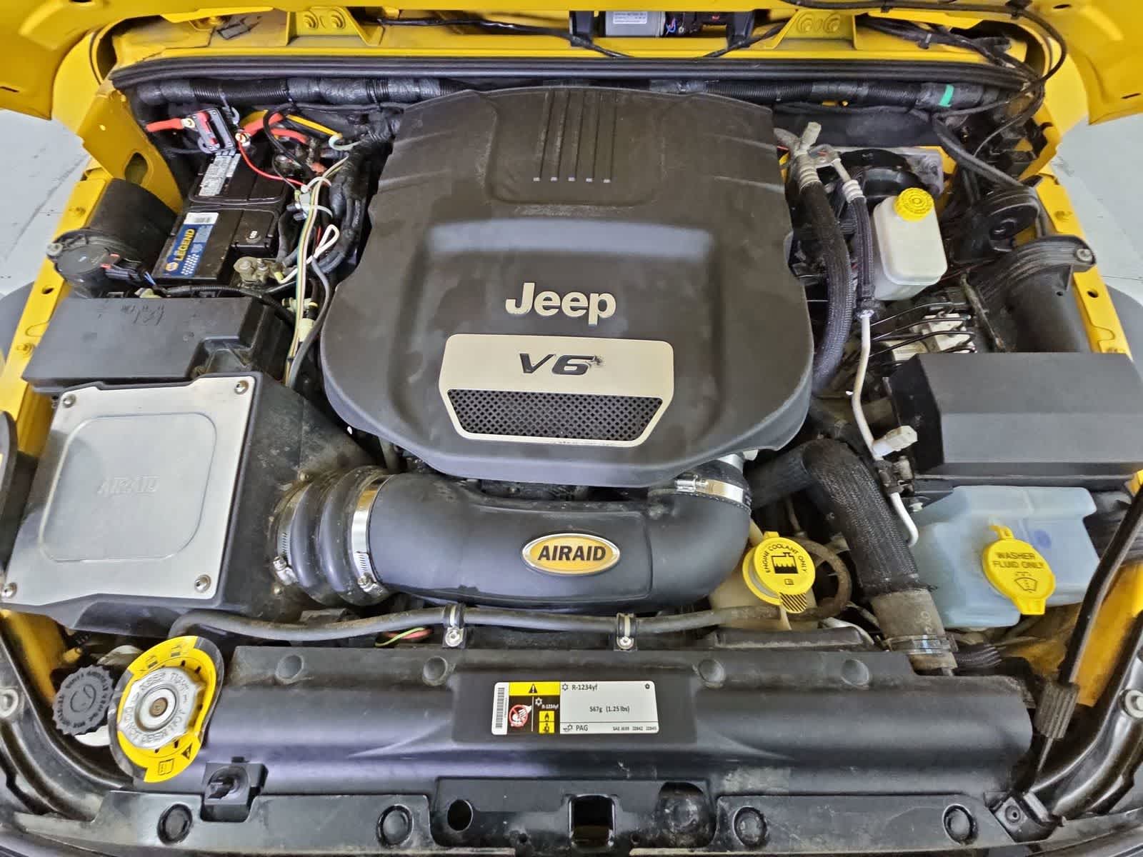 Thumbnail: 2015 Jeep Wrangler - 14