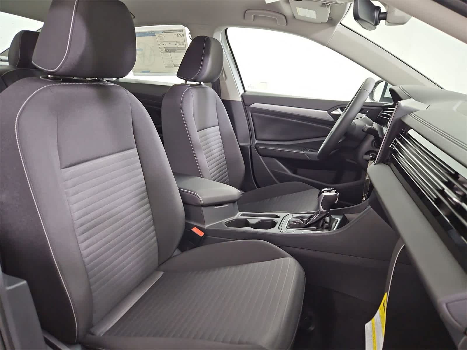 Thumbnail: 2026 Volkswagen Jetta - 21