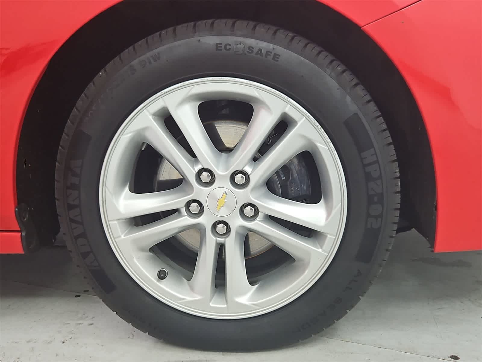 Thumbnail: 2018 Chevrolet Cruze - 12