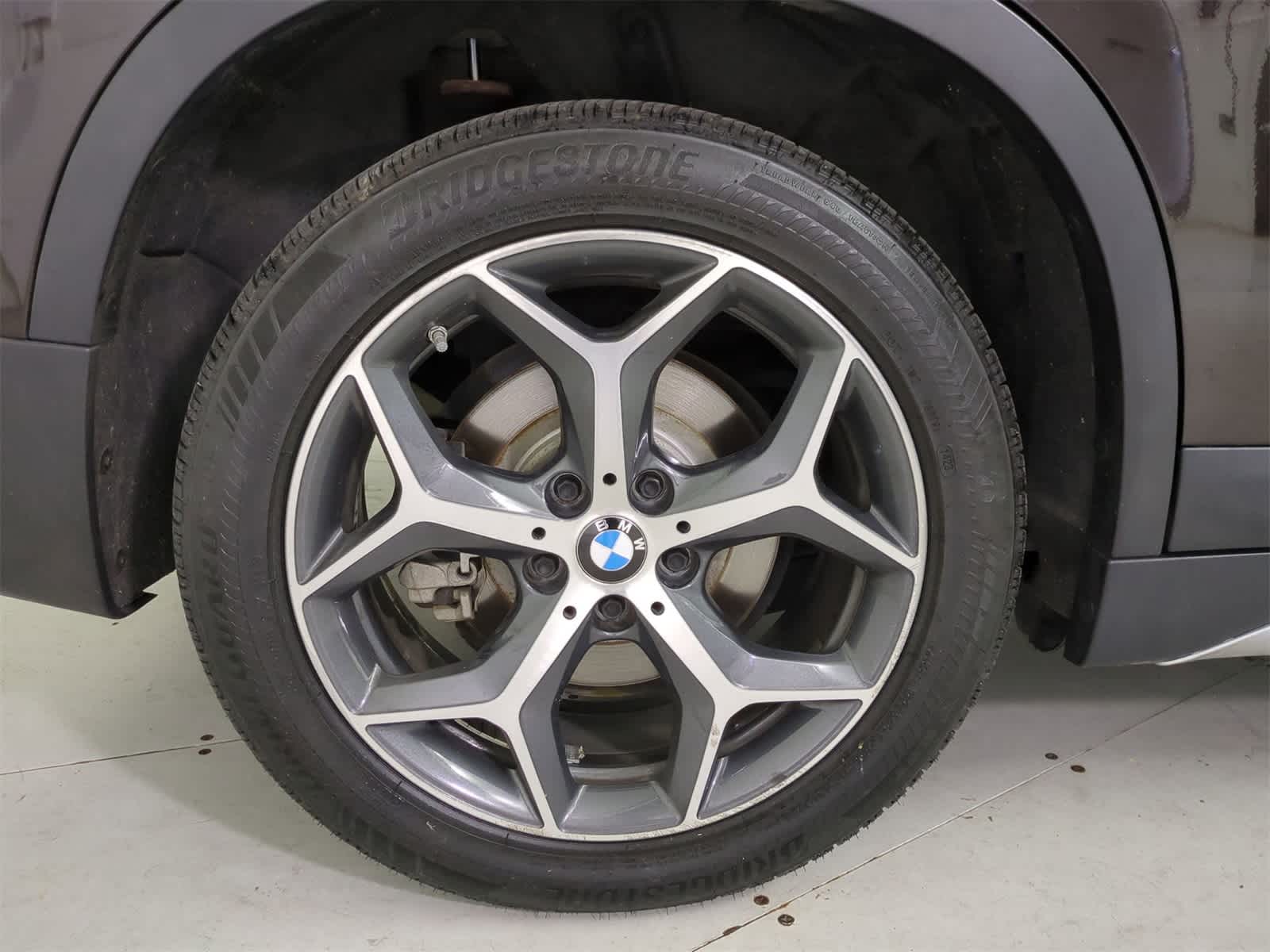 Thumbnail: 2017 BMW X1 - 12