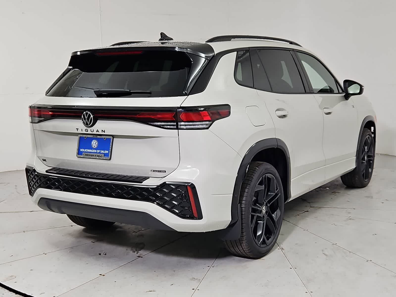 Thumbnail: 2026 Volkswagen Tiguan - 6