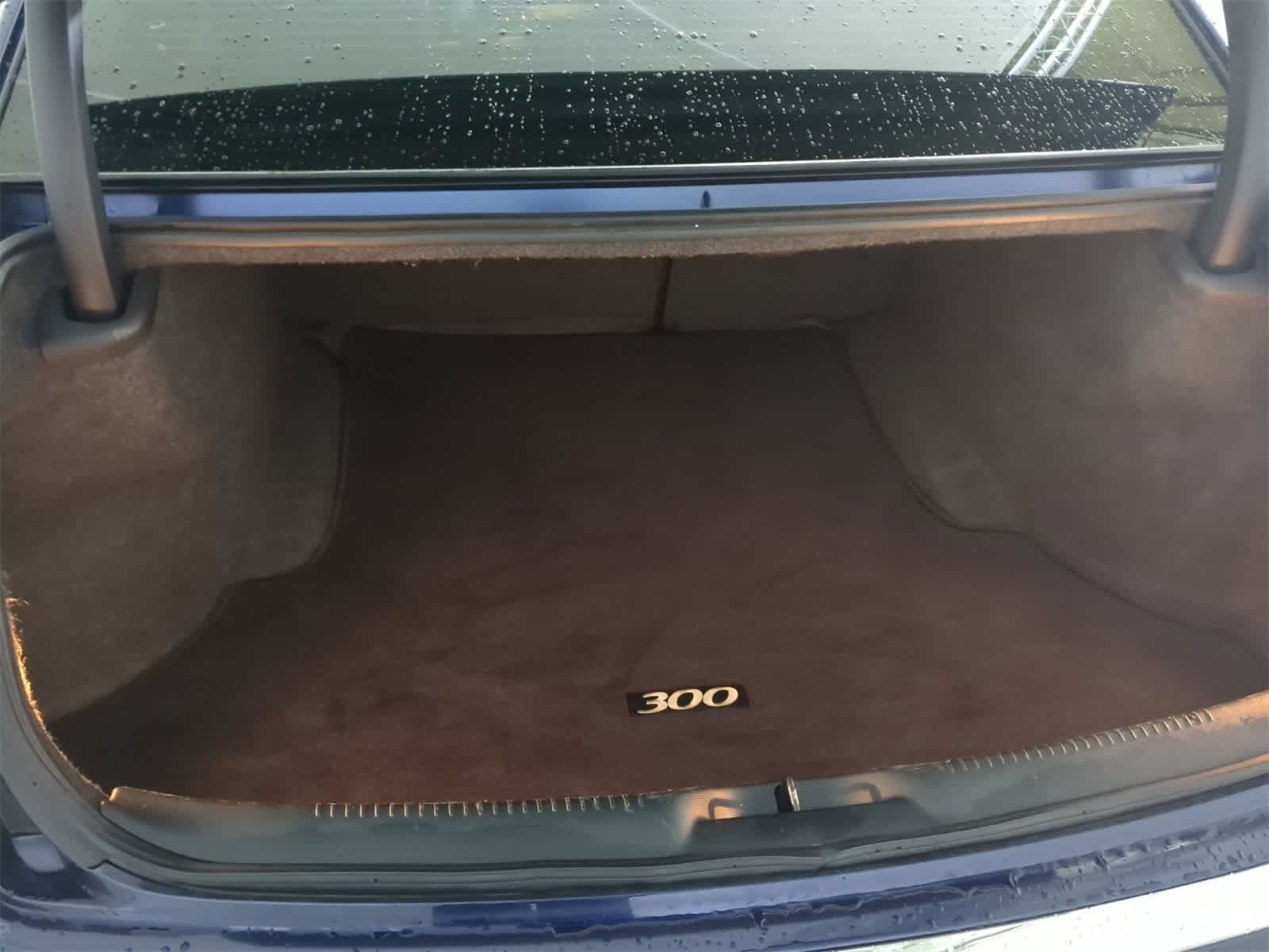 Thumbnail: 2017 Chrysler 300 - 32