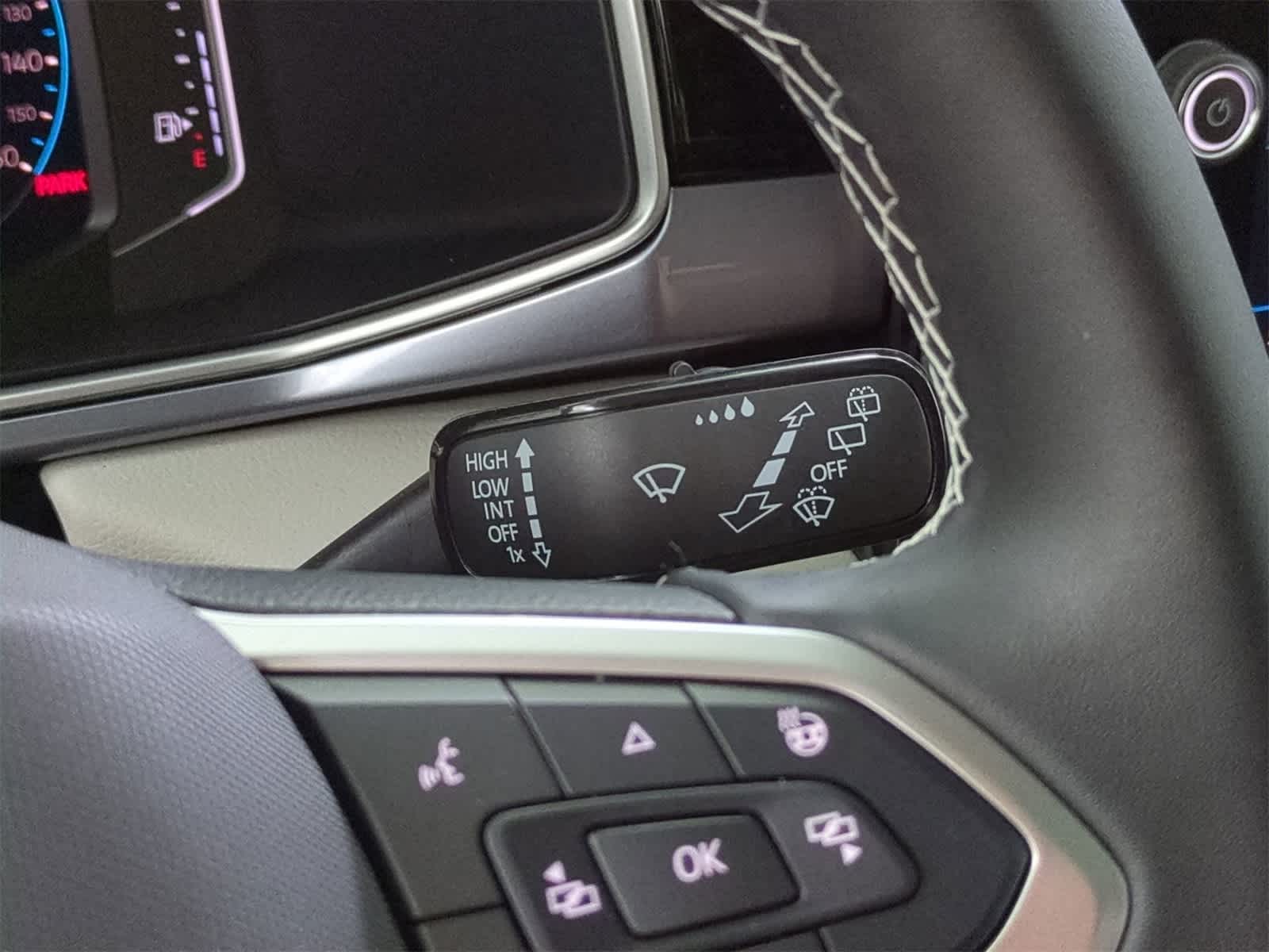 Thumbnail: 2025 Volkswagen Taos - 26