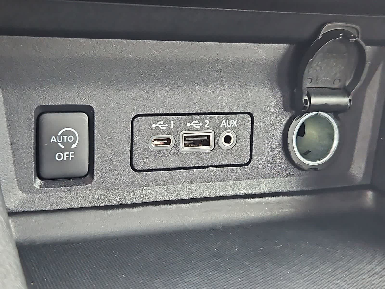 Thumbnail: 2024 Nissan Sentra - 30