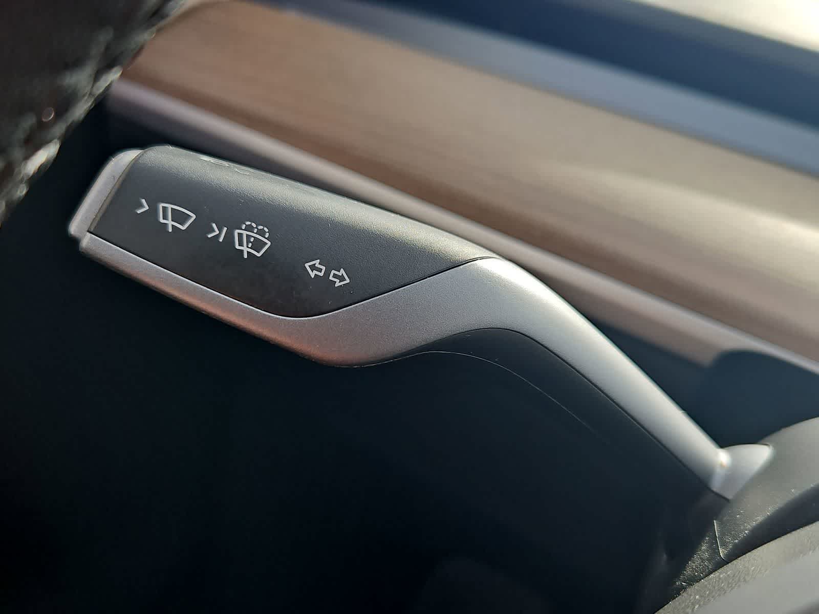 Thumbnail: 2023 Tesla Model Y - 26