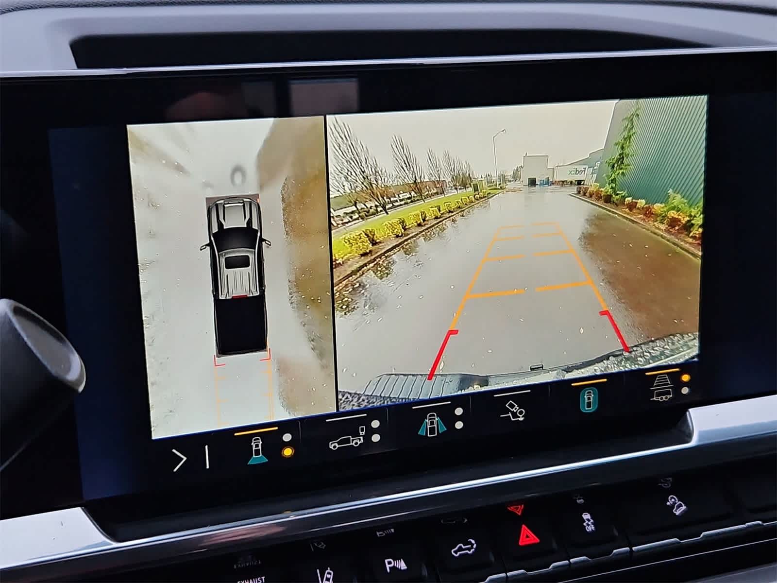 Thumbnail: 2024 Chevrolet Silverado 2500 - 31