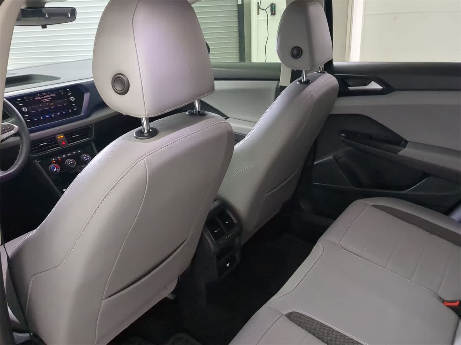 Thumbnail: 2023 Volkswagen Taos - 17