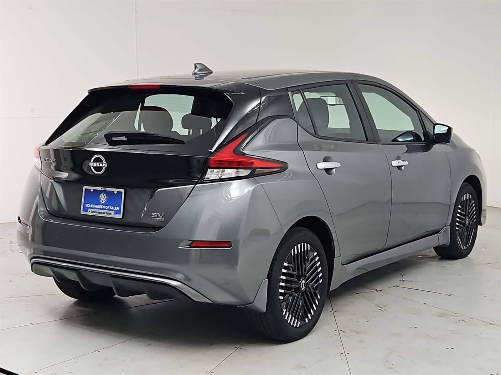 Thumbnail: 2024 Nissan Leaf - 6