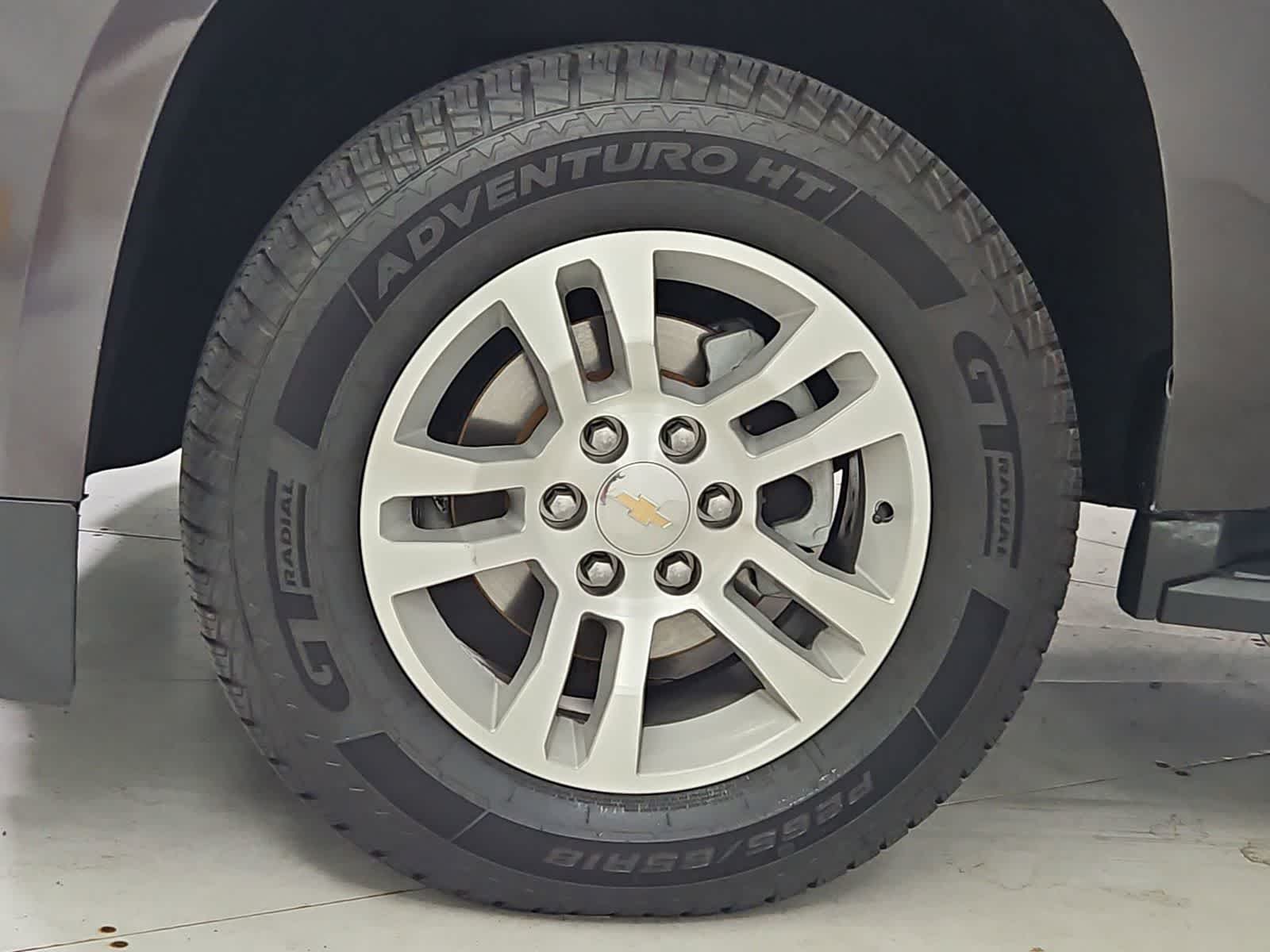 Thumbnail: 2017 Chevrolet Tahoe - 13