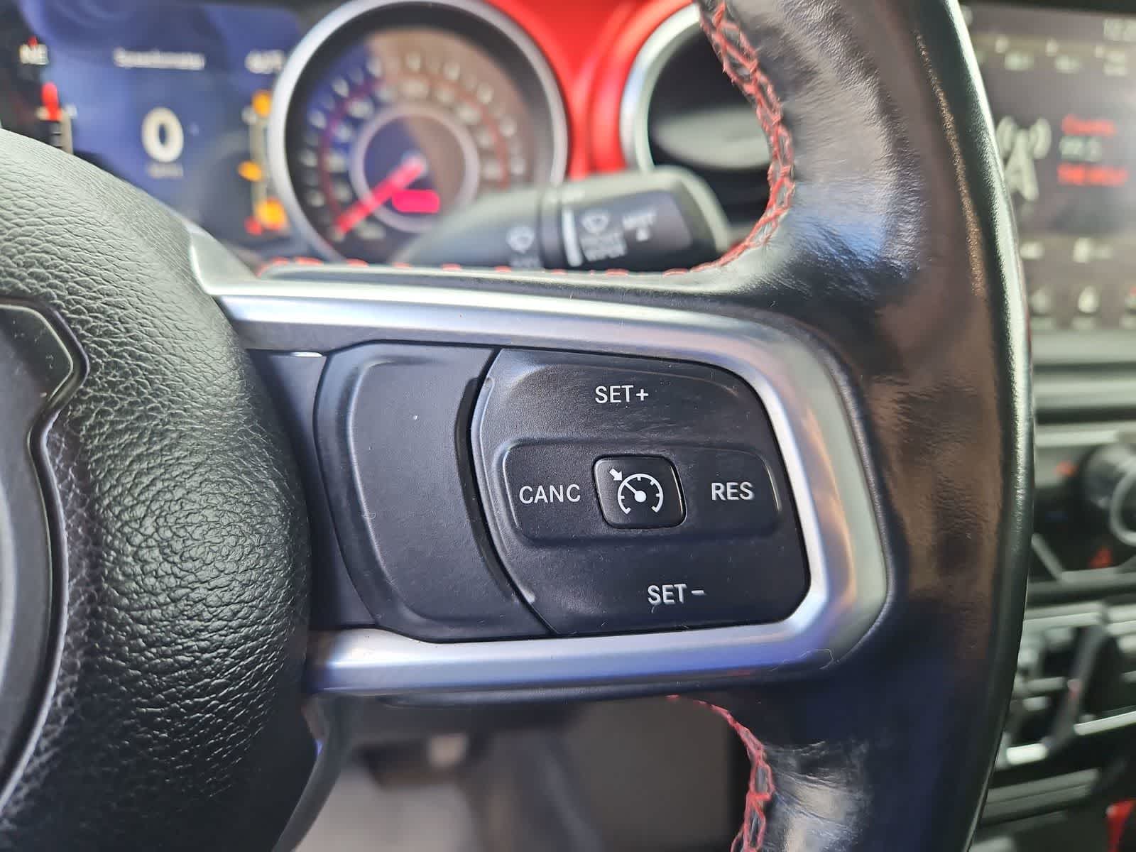 Thumbnail: 2022 Jeep Gladiator - 23