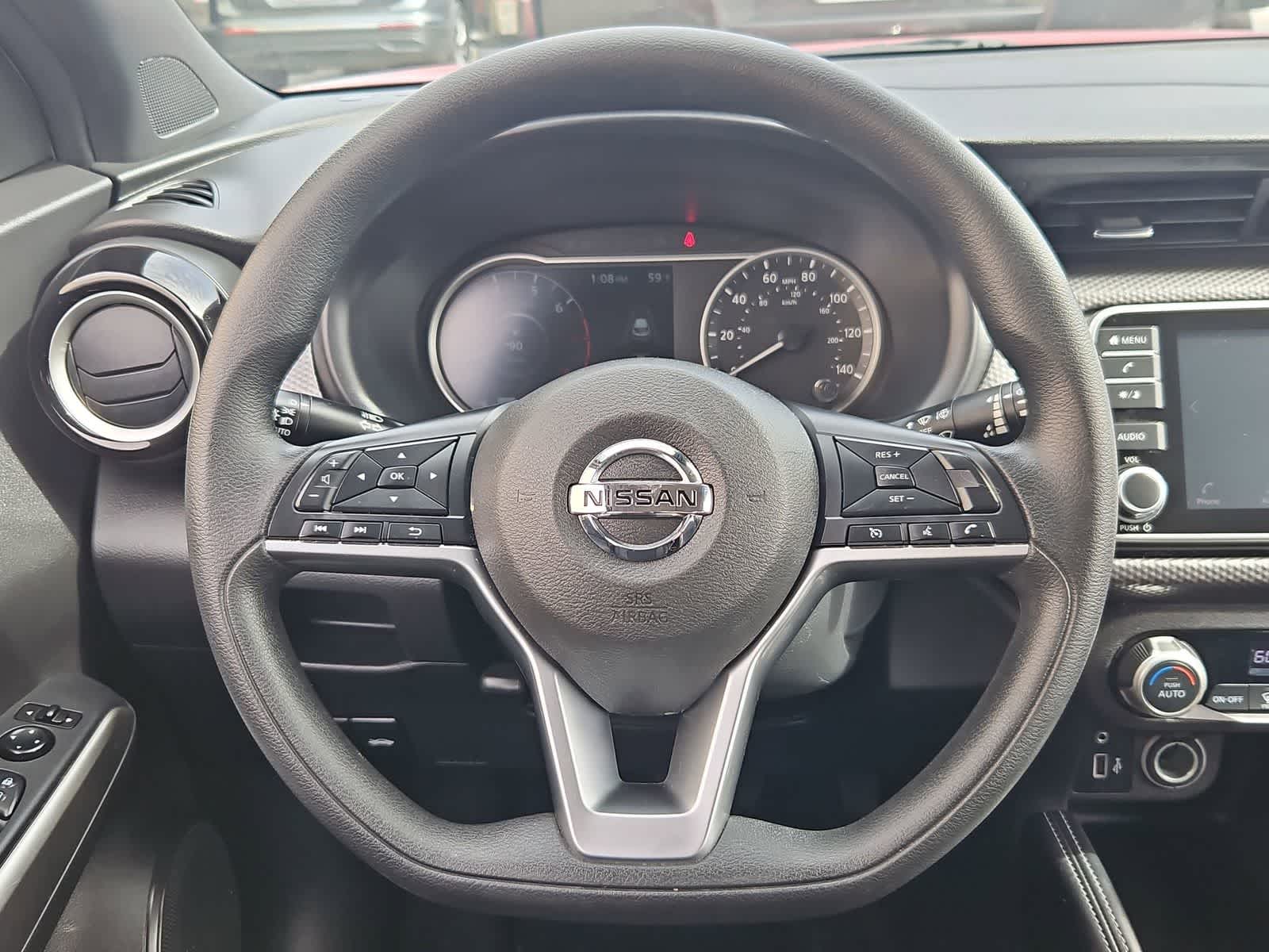 Thumbnail: 2020 Nissan Kicks - 21