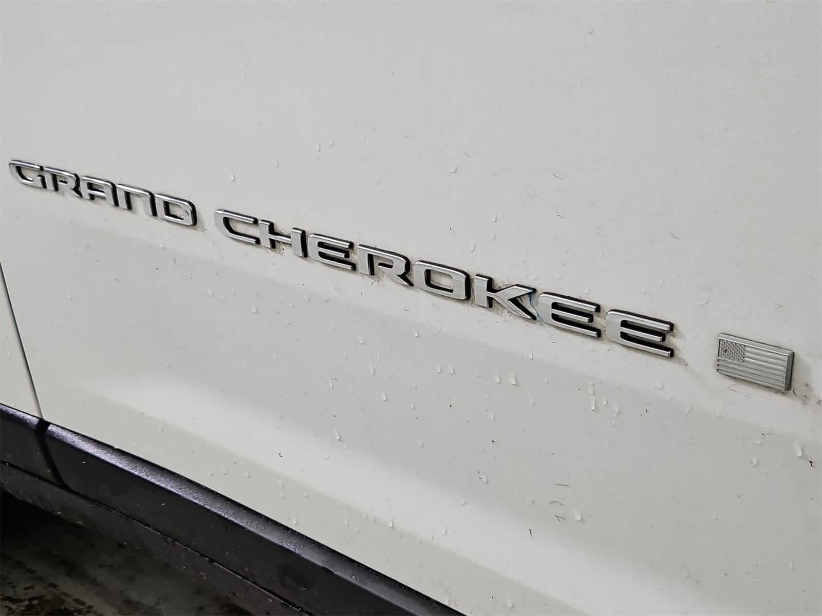 Thumbnail: 2023 Jeep Grand Cherokee - 12