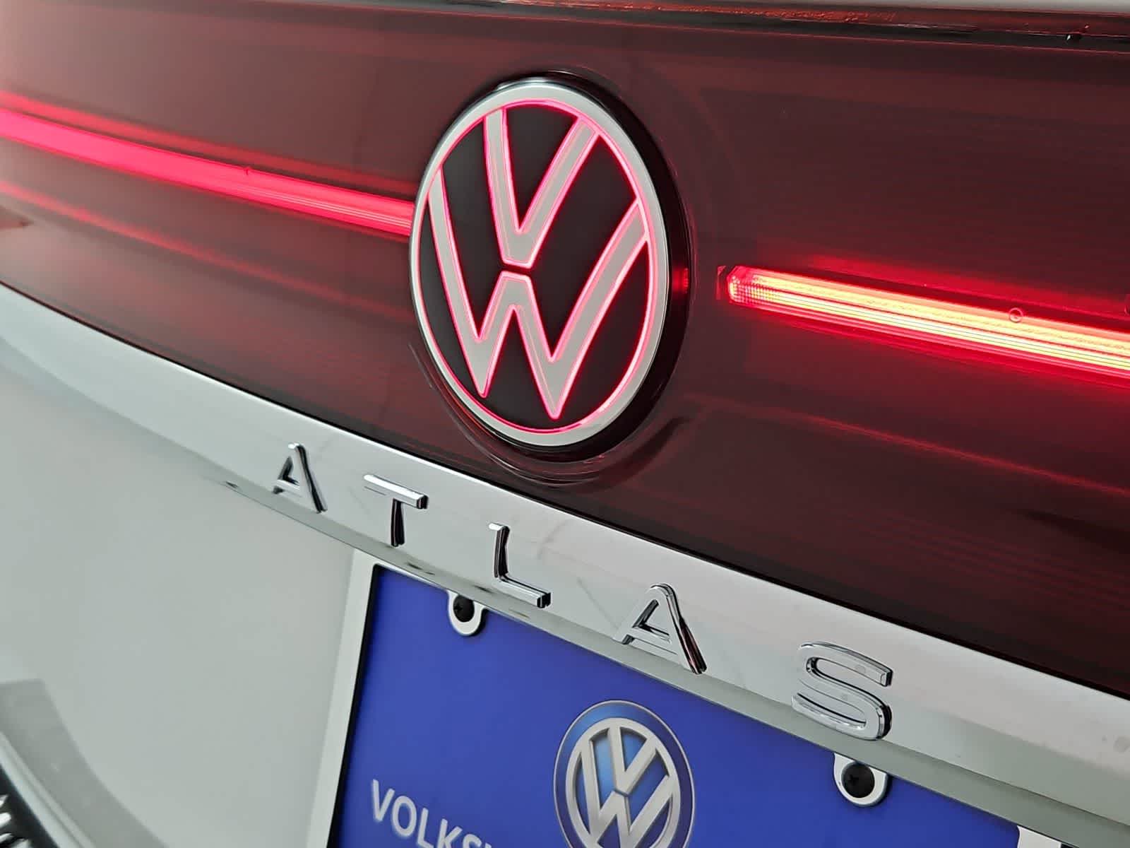 Thumbnail: 2026 Volkswagen Atlas - 12