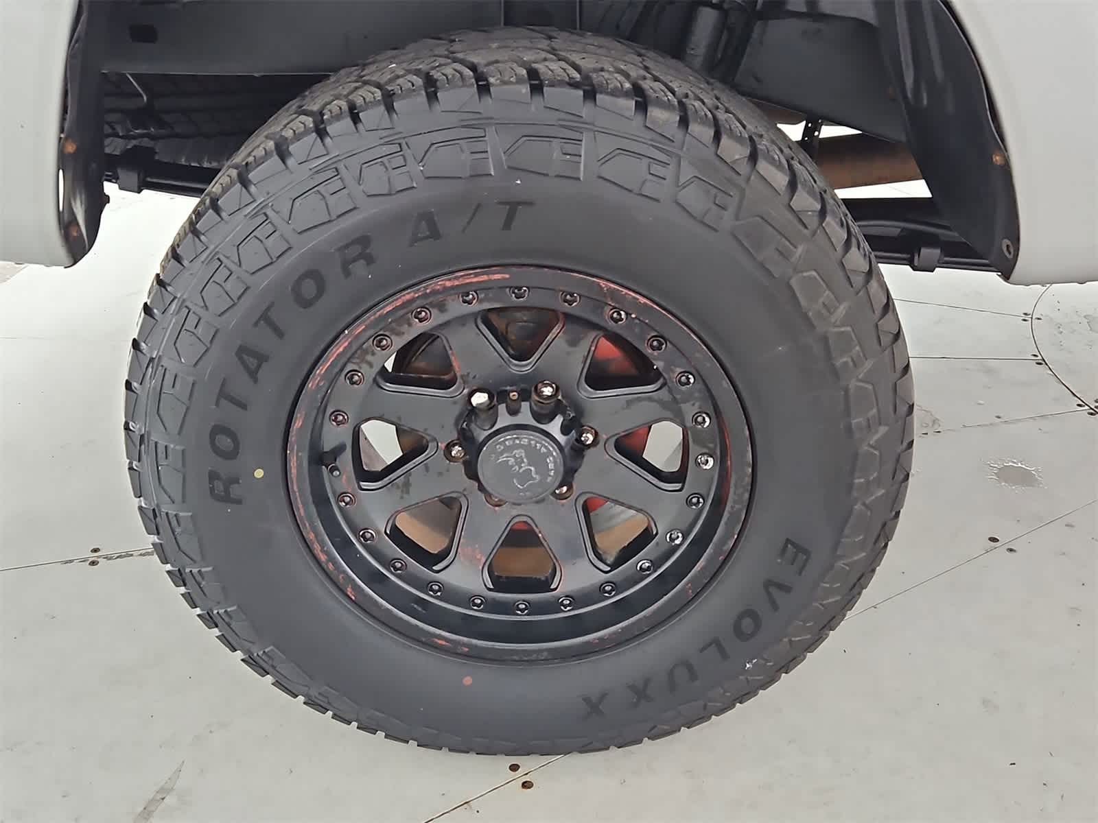 Thumbnail: 2011 Toyota Tacoma - 12