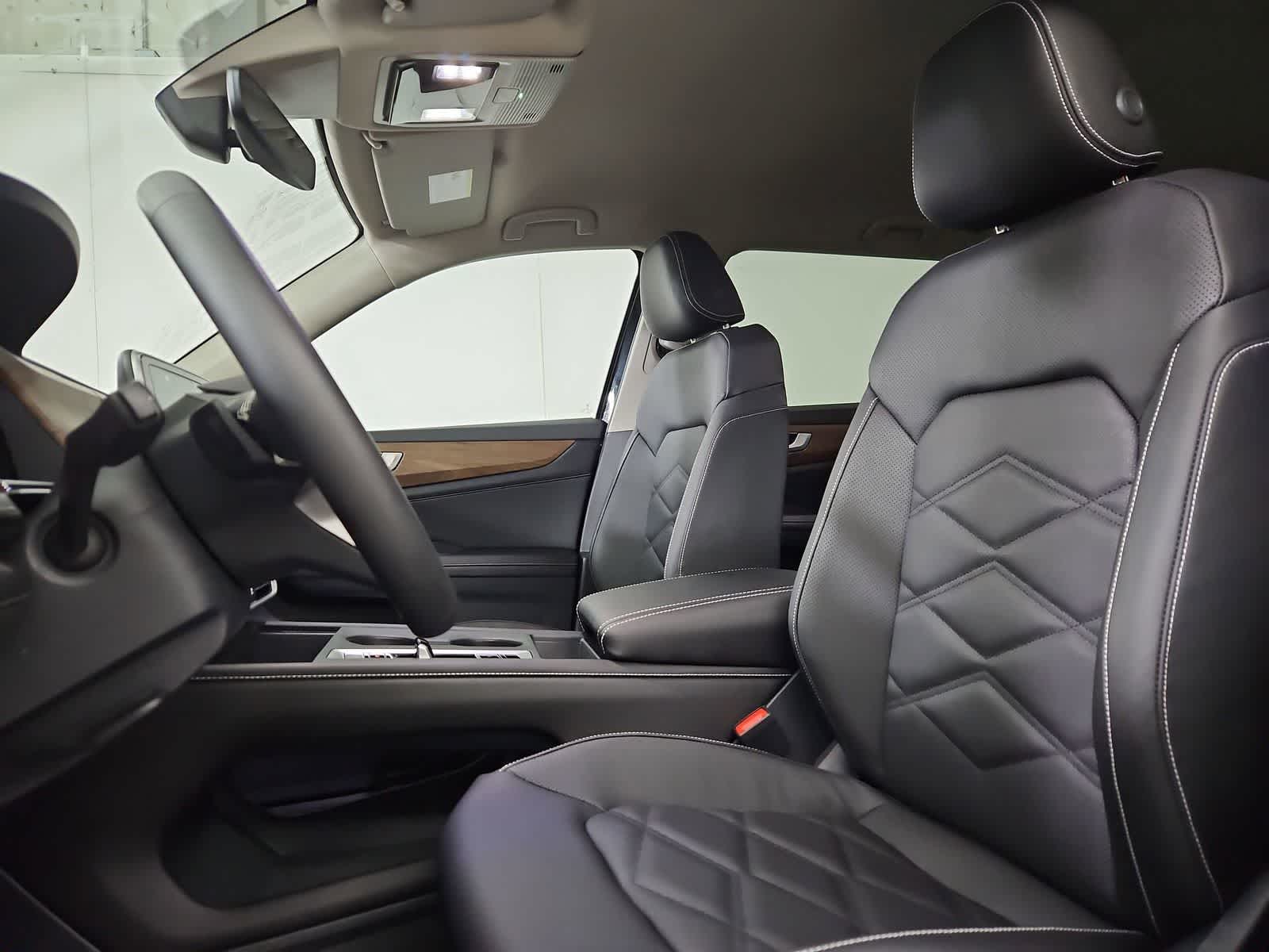 Thumbnail: 2026 Volkswagen Atlas - 16