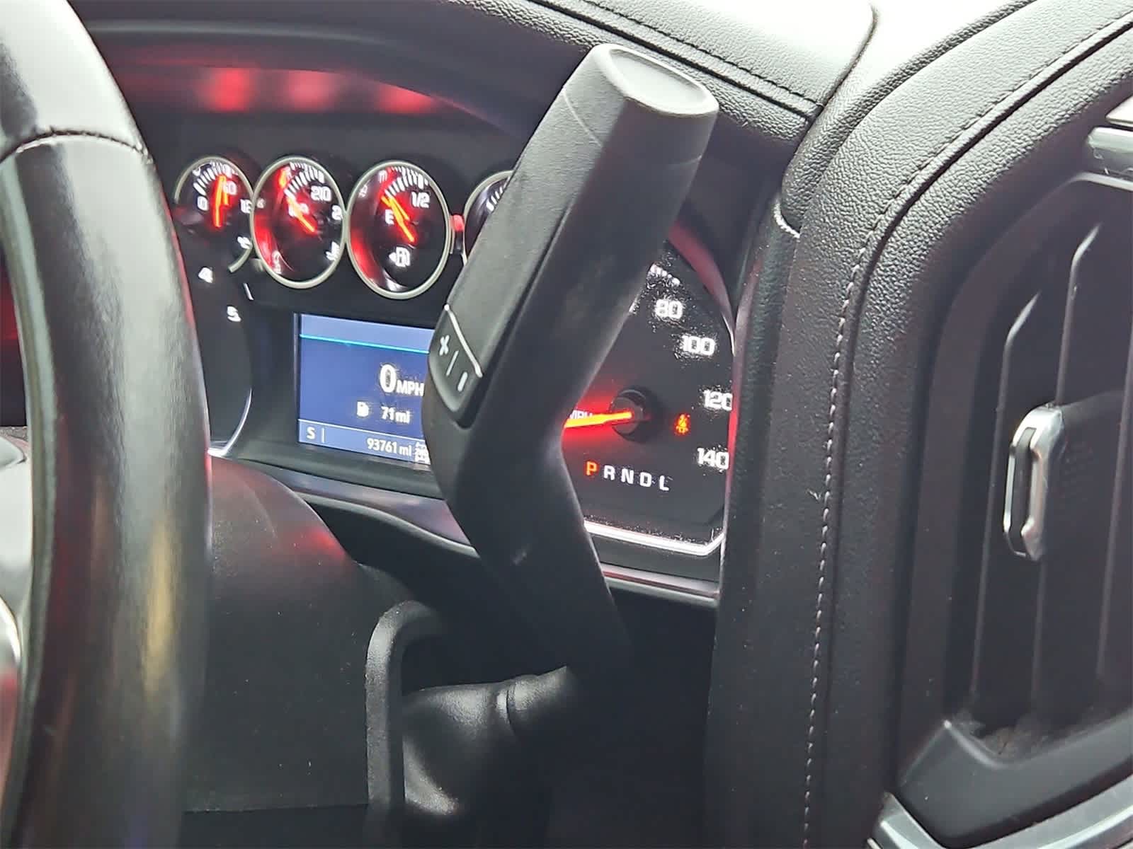 Thumbnail: 2021 Chevrolet Silverado 3500 - 32