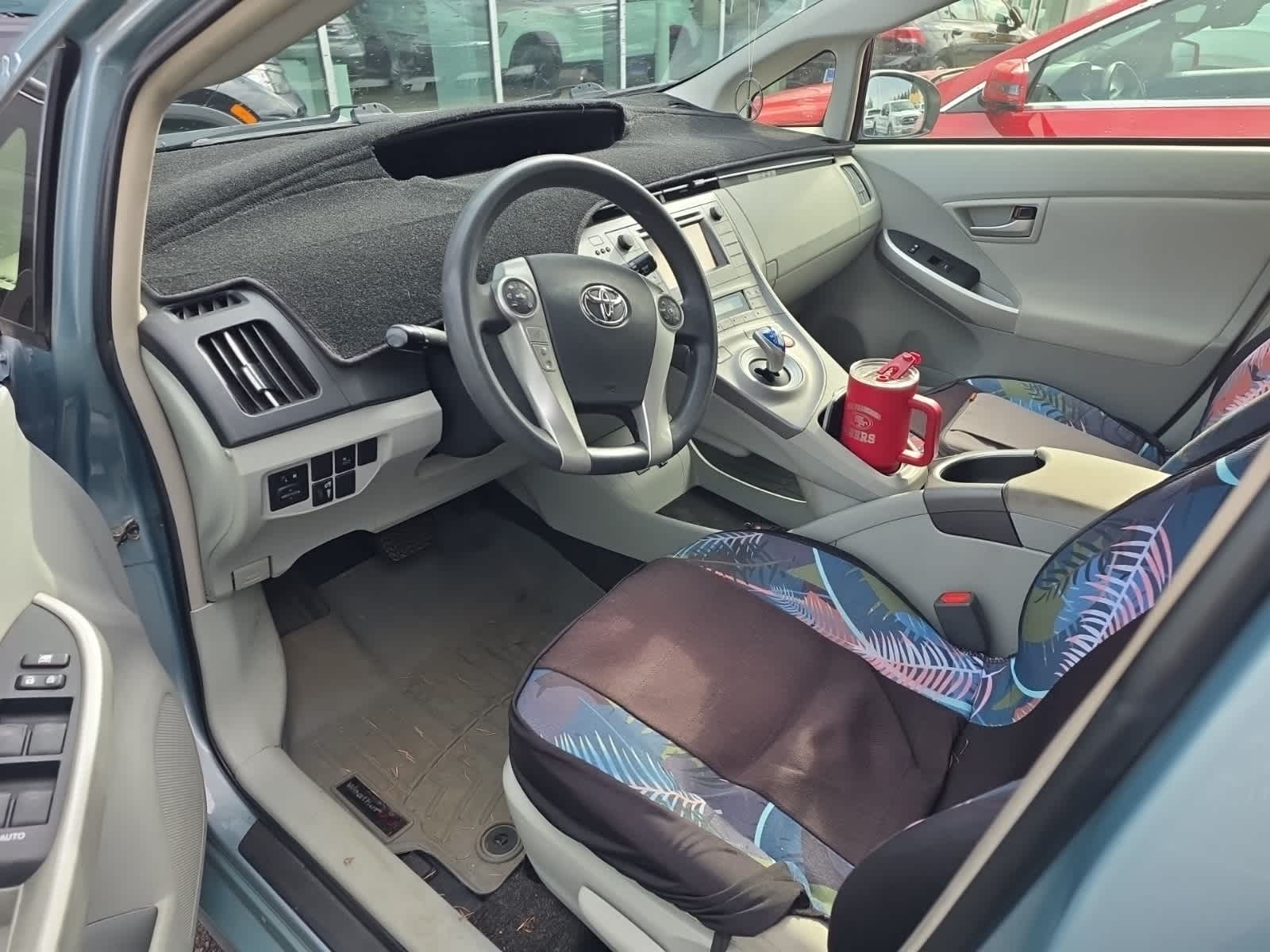 Thumbnail: 2014 Toyota Prius - 14