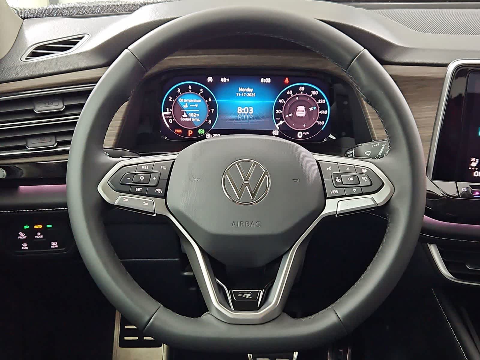 Thumbnail: 2026 Volkswagen Atlas - 24