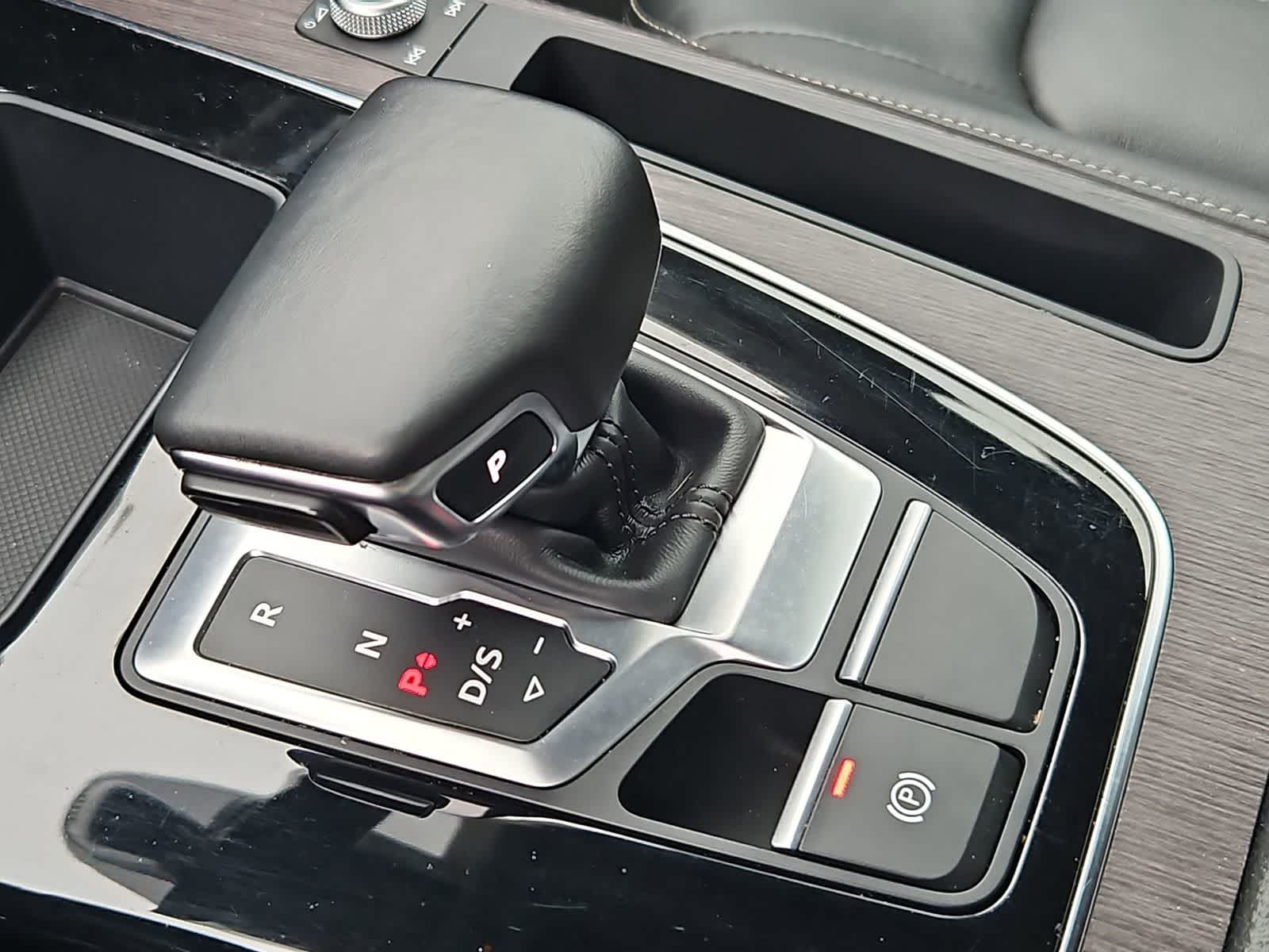 Thumbnail: 2021 Audi Q5 - 31