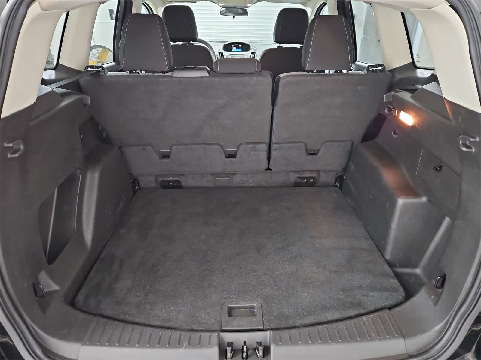 Thumbnail: 2017 Ford Escape - 34