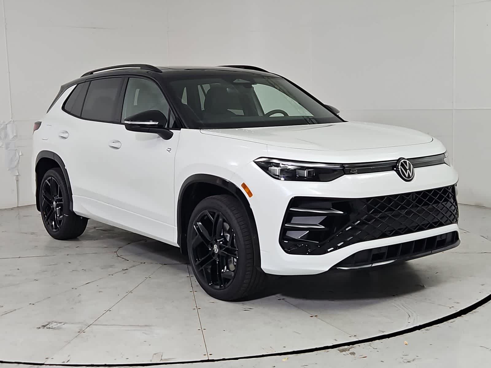 Thumbnail: 2026 Volkswagen Tiguan - 8