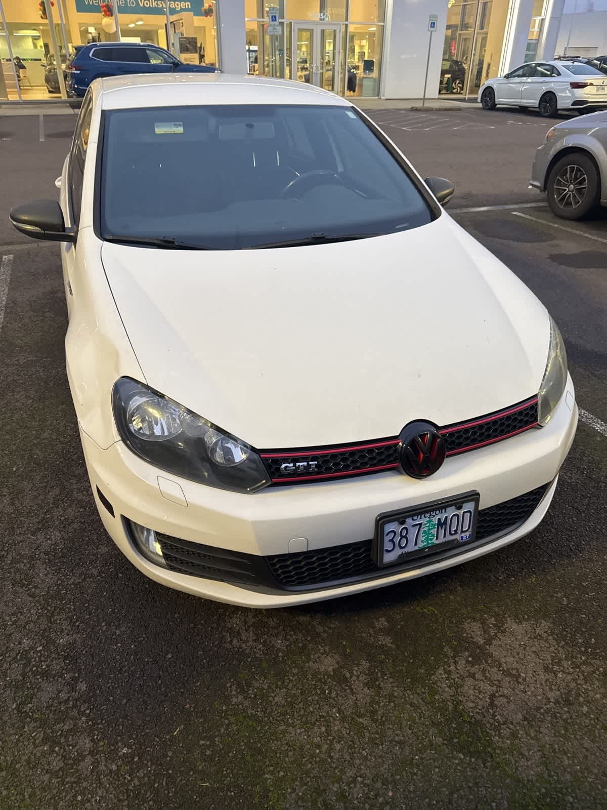 Thumbnail: 2014 Volkswagen Golf - 4