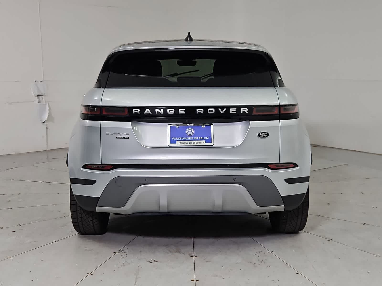 Thumbnail: 2020 Land Rover Range Rover Evoque - 5