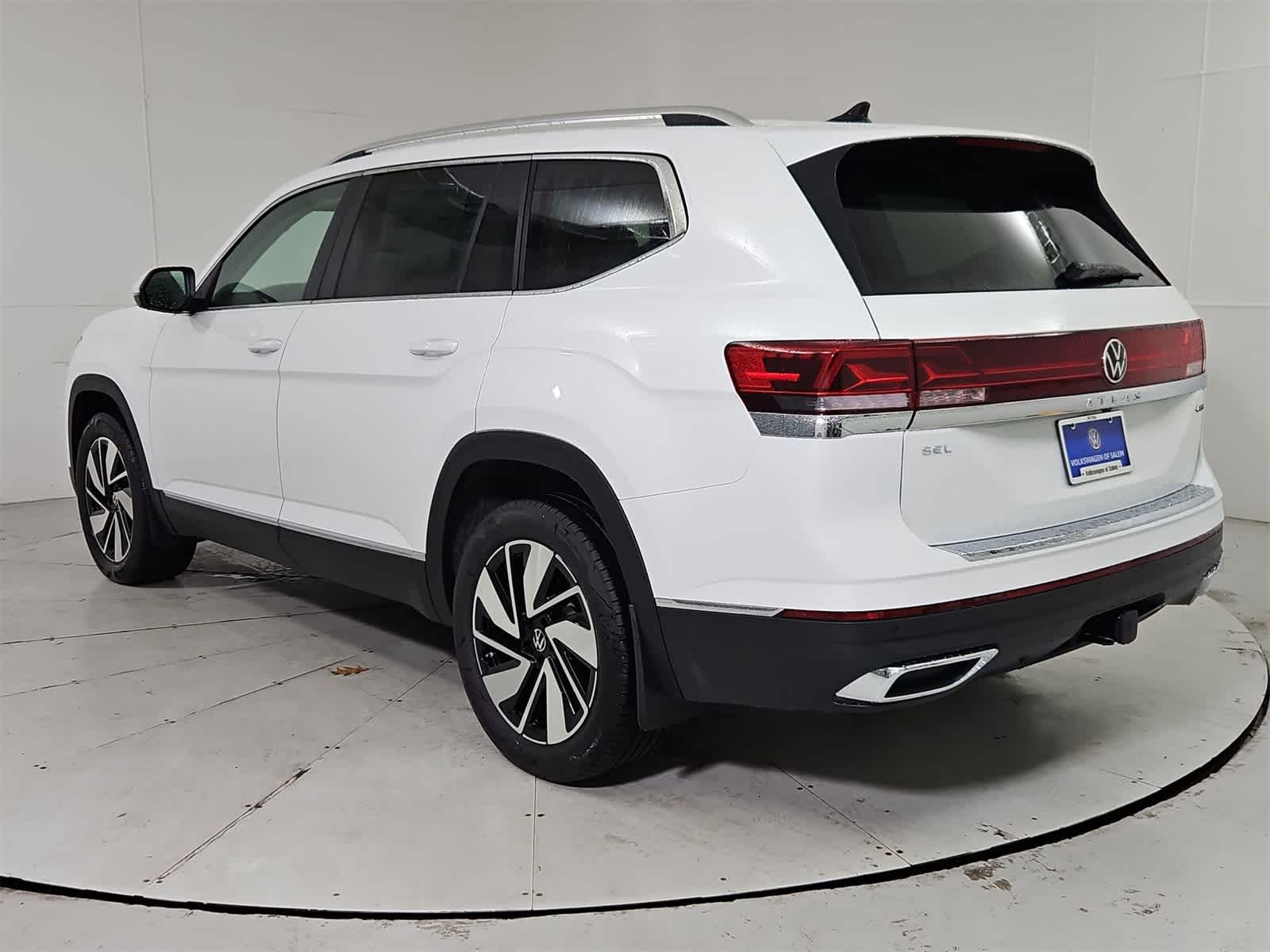 Thumbnail: 2026 Volkswagen Atlas - 4