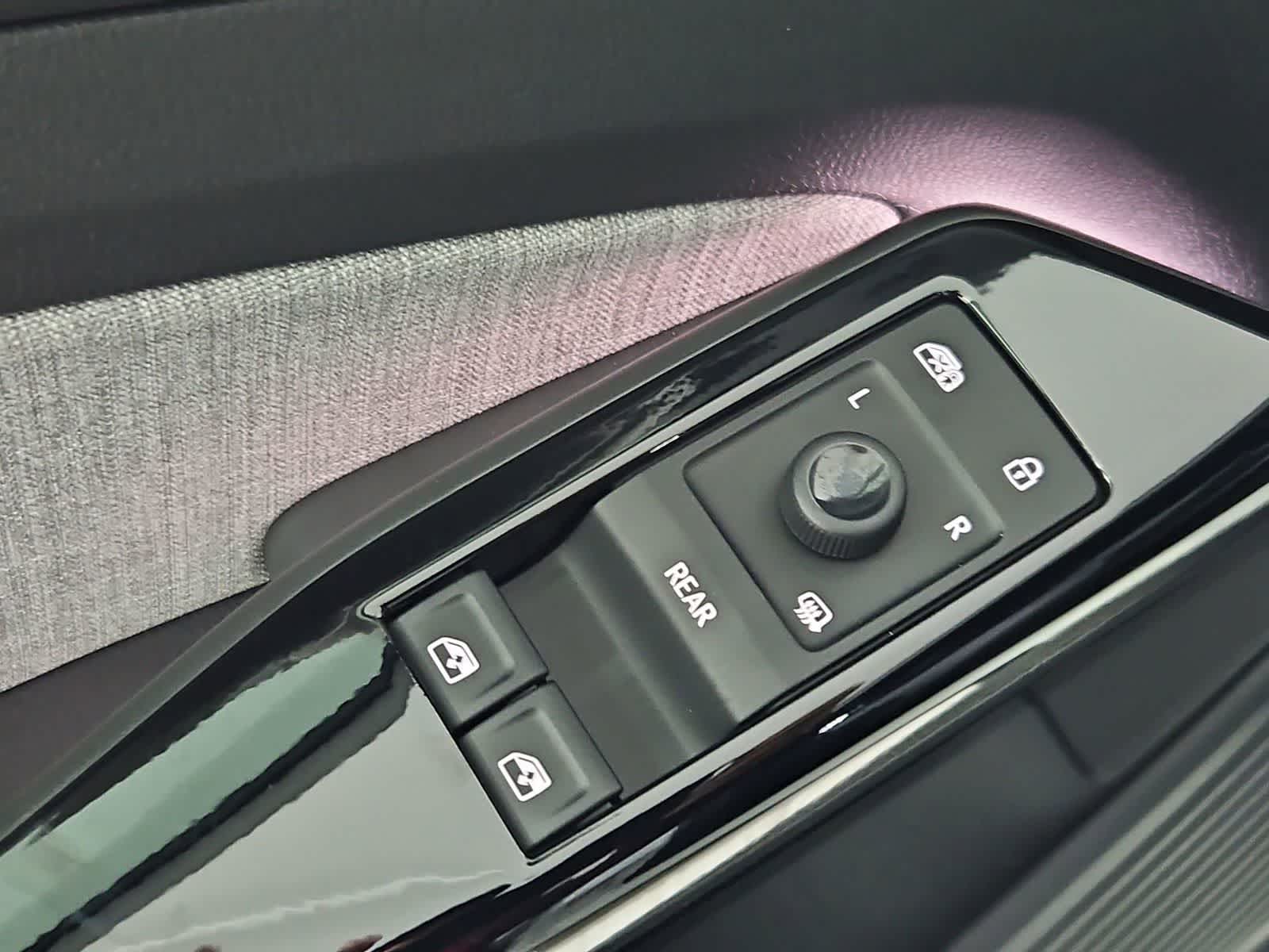 Thumbnail: 2026 Volkswagen ID.4 - 17