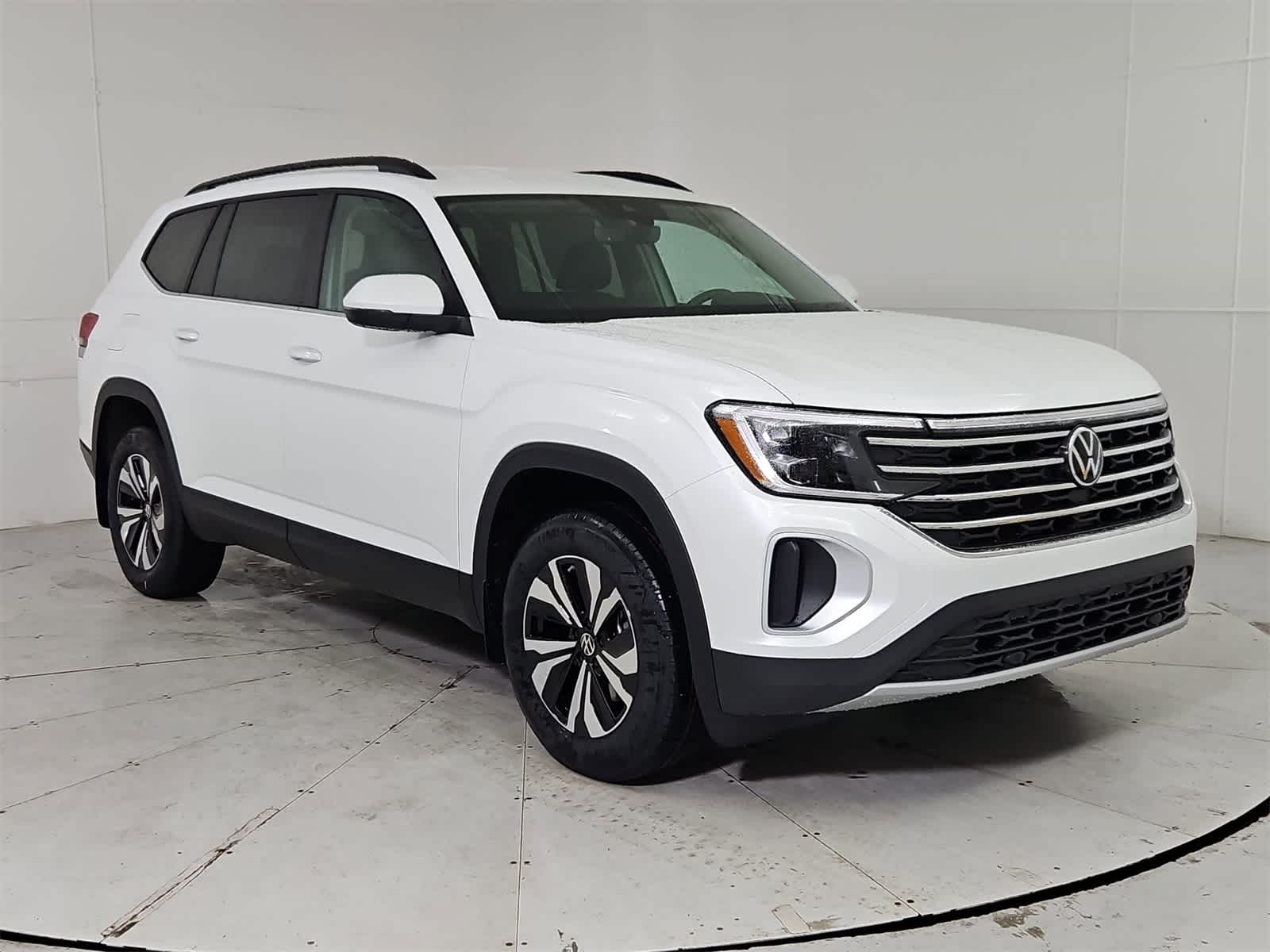 Thumbnail: 2026 Volkswagen Atlas - 8