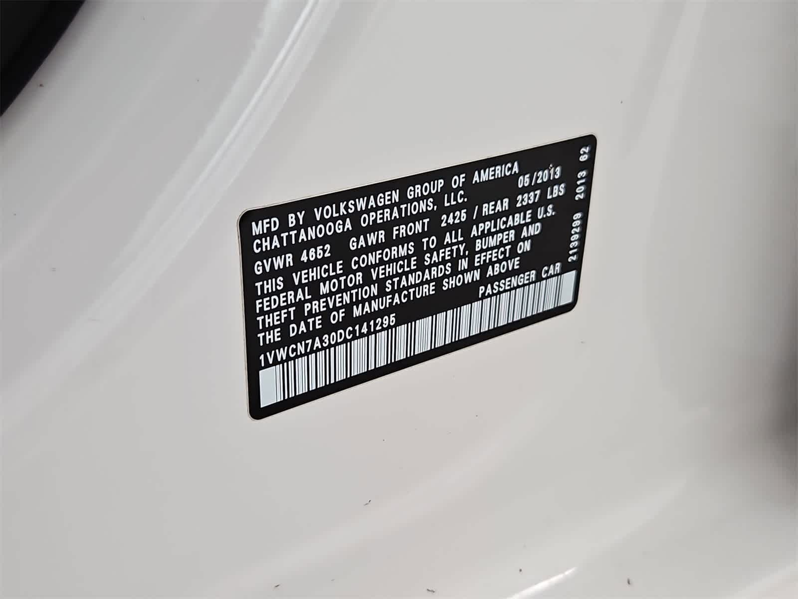 Thumbnail: 2013 Volkswagen Passat - 38