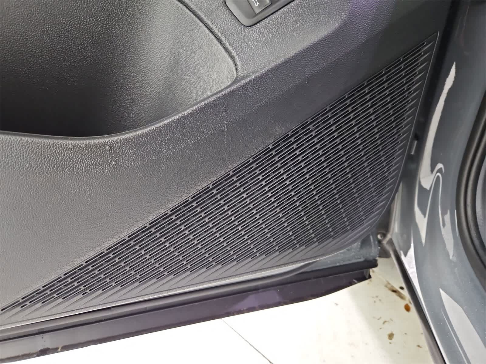 Thumbnail: 2026 Volkswagen Atlas - 32