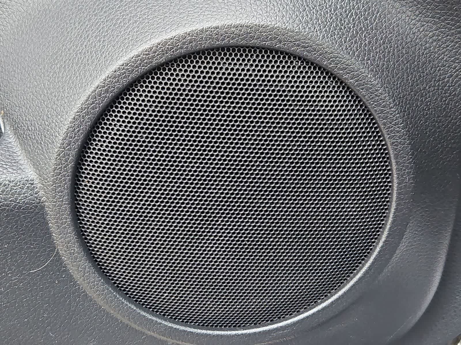 Thumbnail: 2017 Nissan Rogue - 30