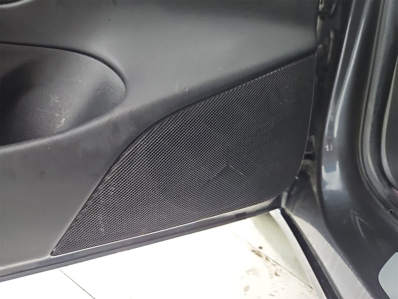 Thumbnail: 2018 Tesla Model 3 - 32