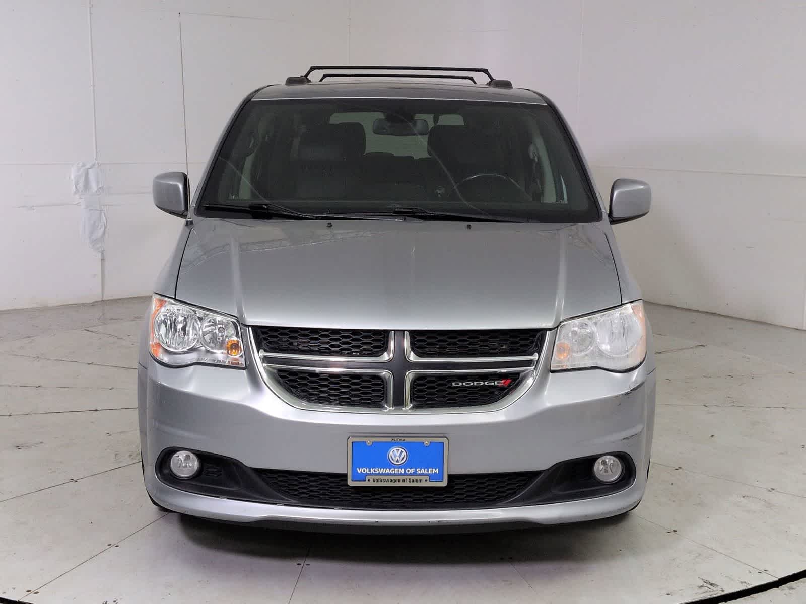 Thumbnail: 2019 Dodge Grand Caravan - 9