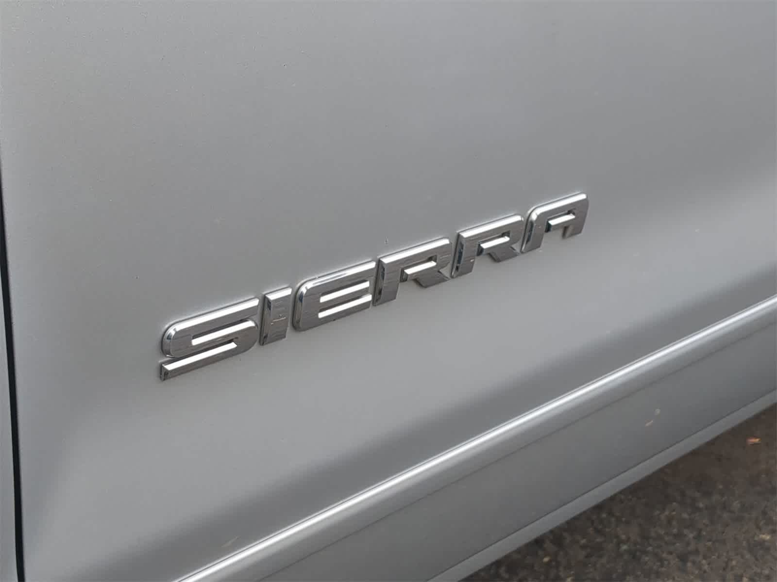 2015 GMC Sierra 1500 Base 12