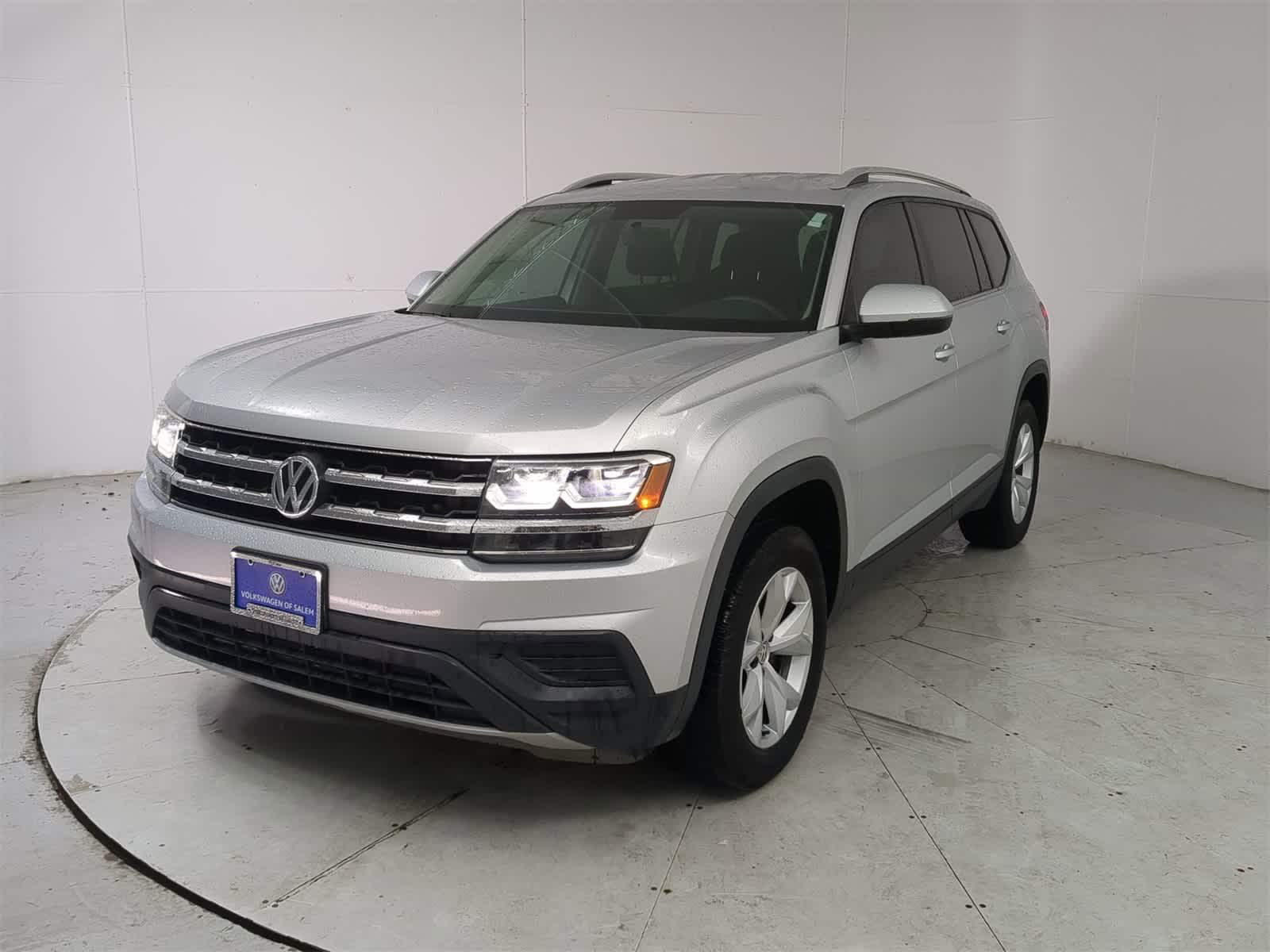 Thumbnail: 2018 Volkswagen Atlas - 1