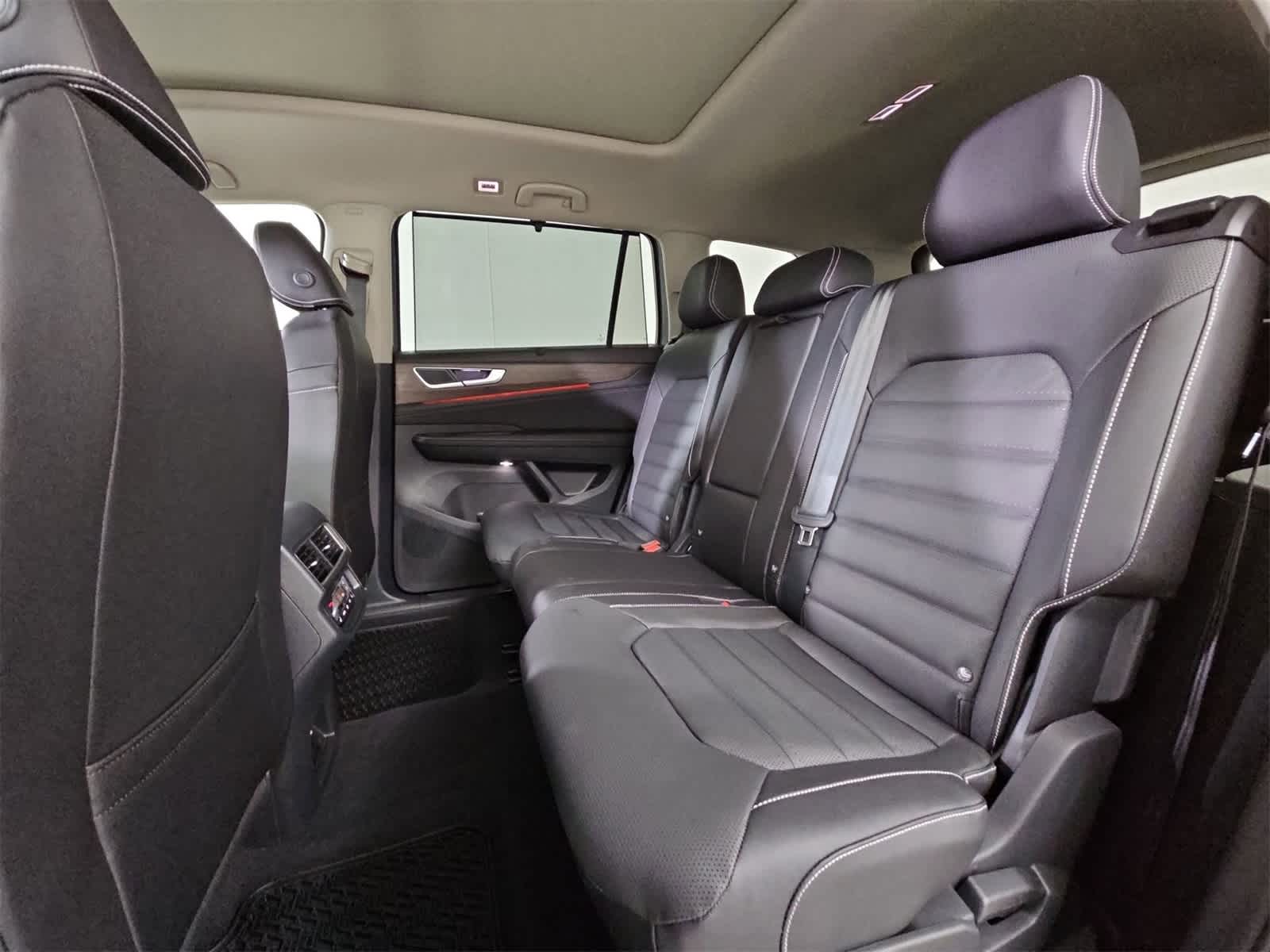 Thumbnail: 2026 Volkswagen Atlas - 20