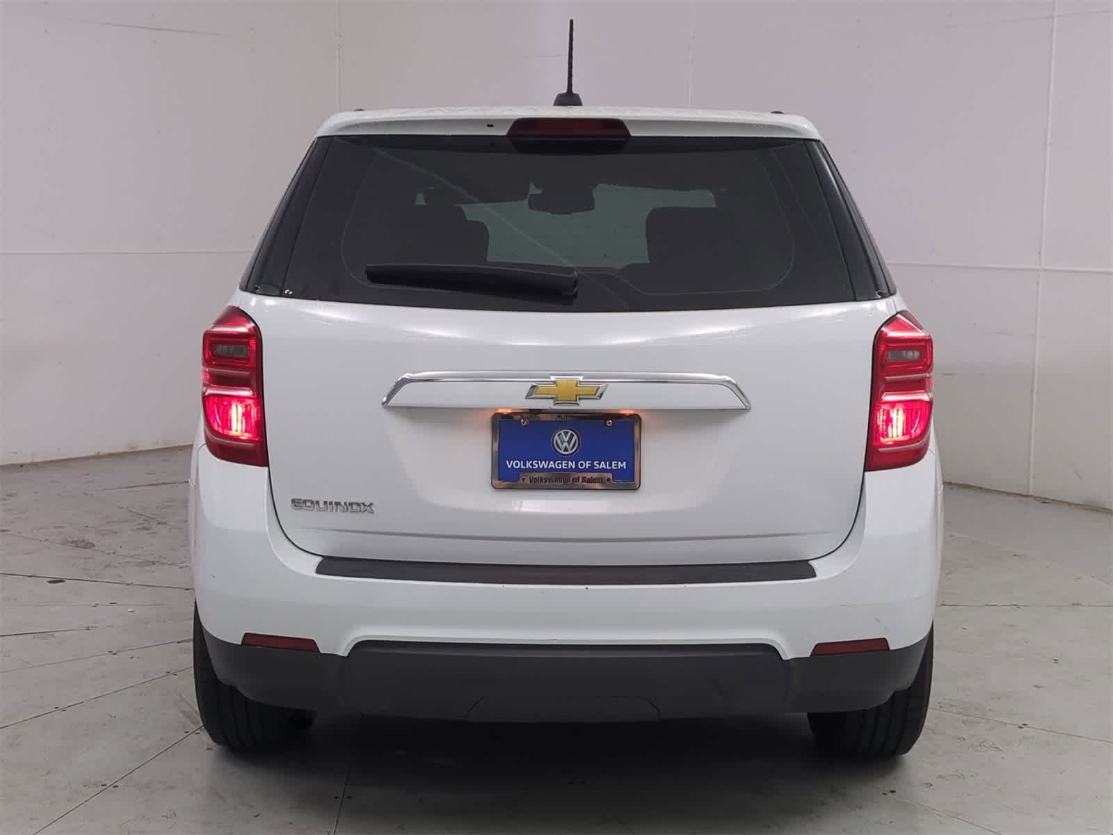 Thumbnail: 2017 Chevrolet Equinox - 5
