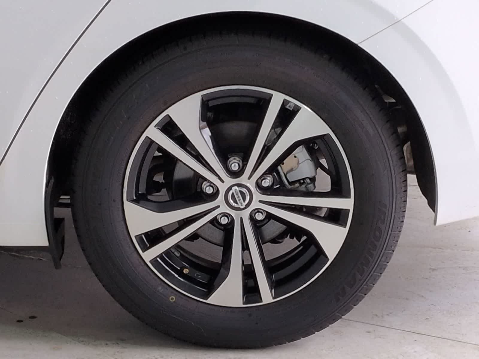 Thumbnail: 2023 Nissan Sentra - 12