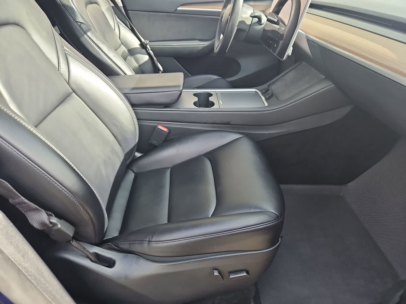 Thumbnail: 2023 Tesla Model Y - 22