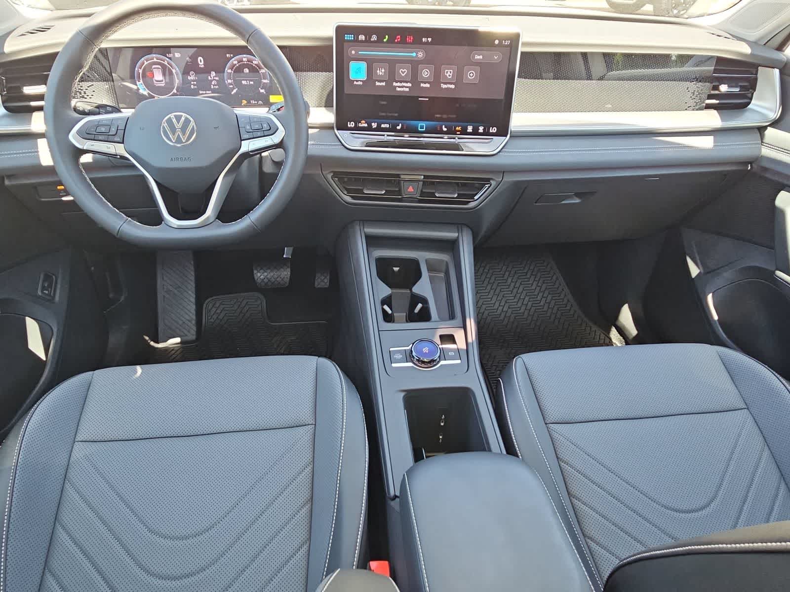 Thumbnail: 2026 Volkswagen Tiguan - 15