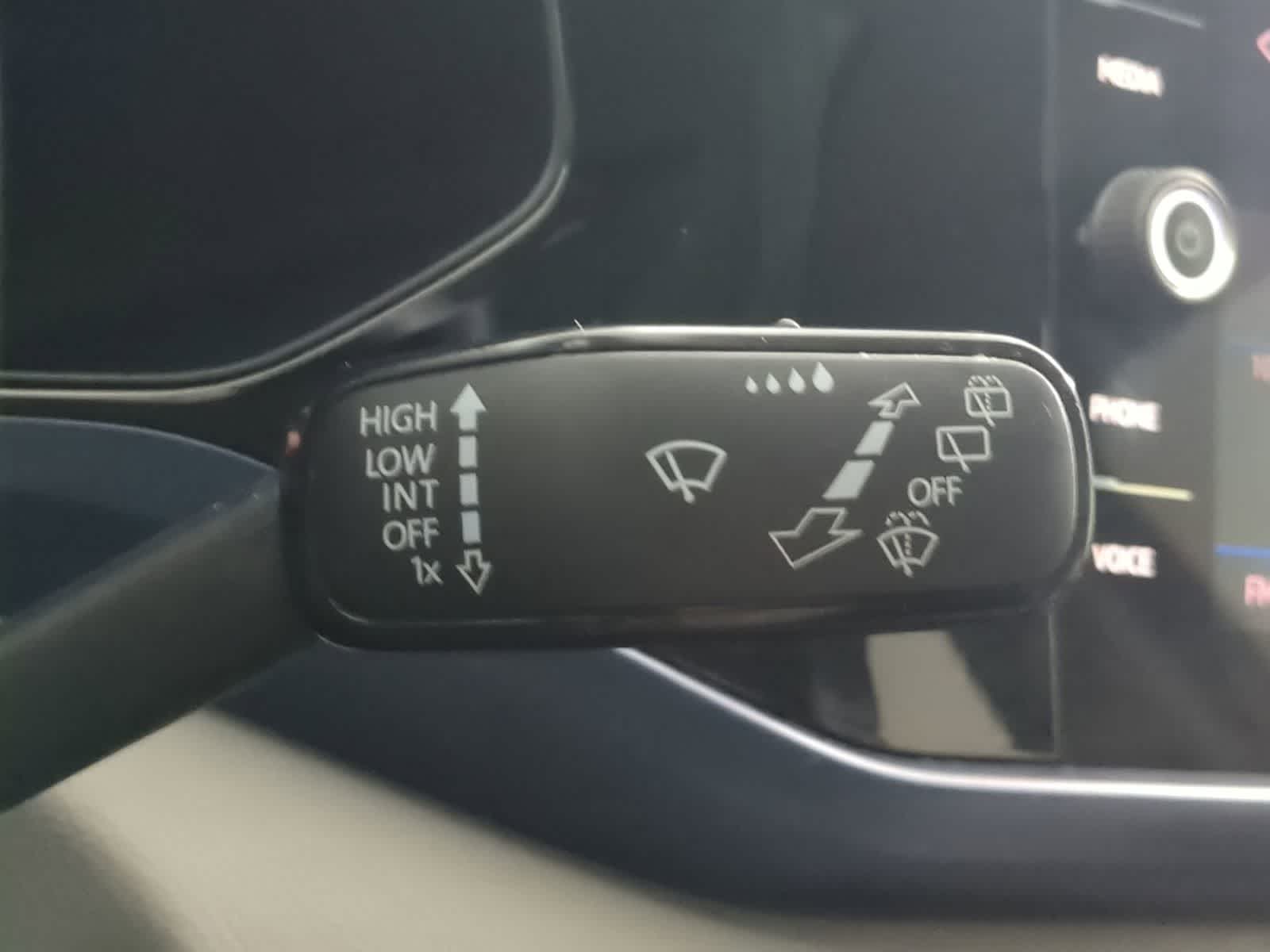 Thumbnail: 2023 Volkswagen Taos - 26